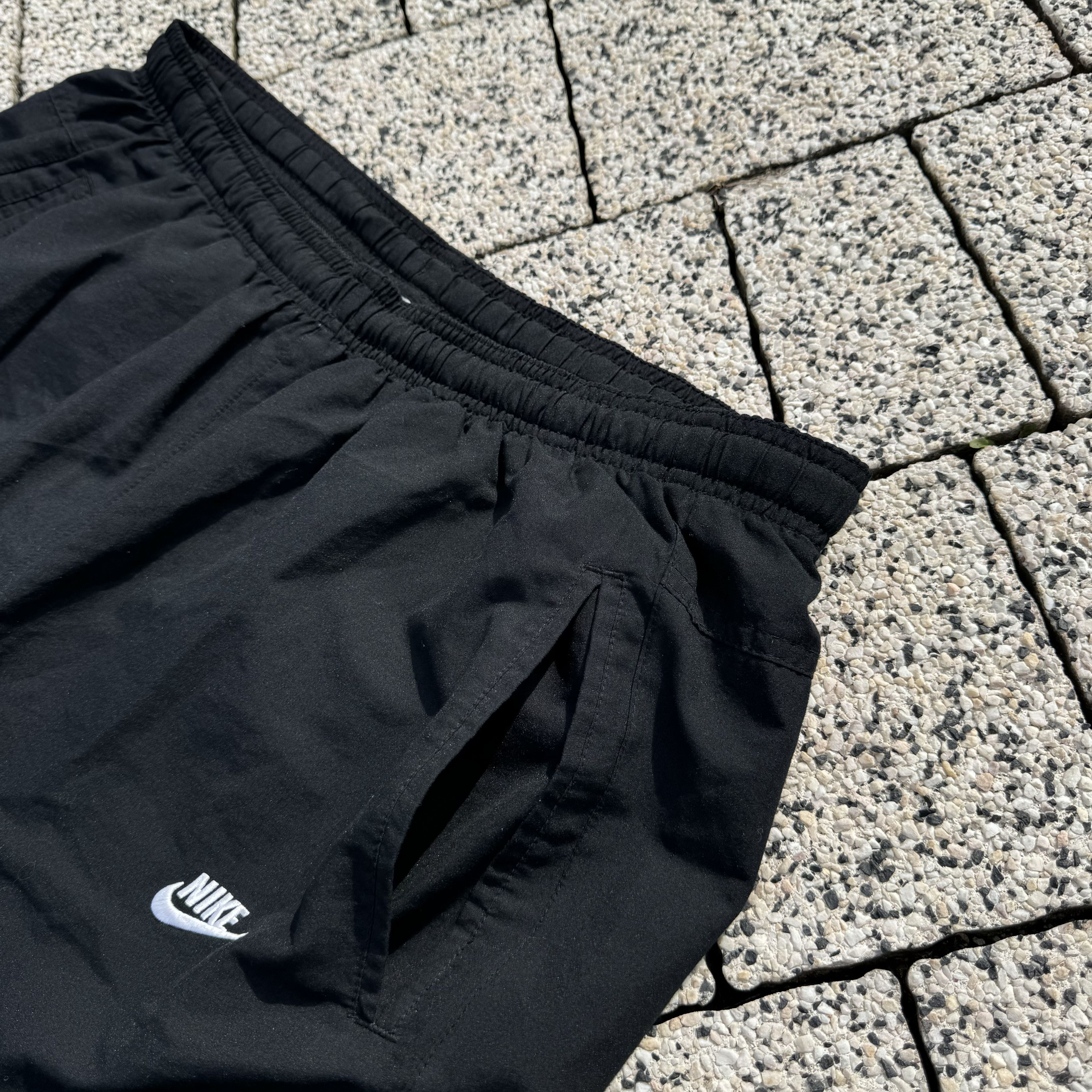 Nike × Vintage NIKE BAGGY NYLON CARGO PANTS TRACK GORPCORE SWOOSH Size US 36 / EU 52 - 7 Thumbnail