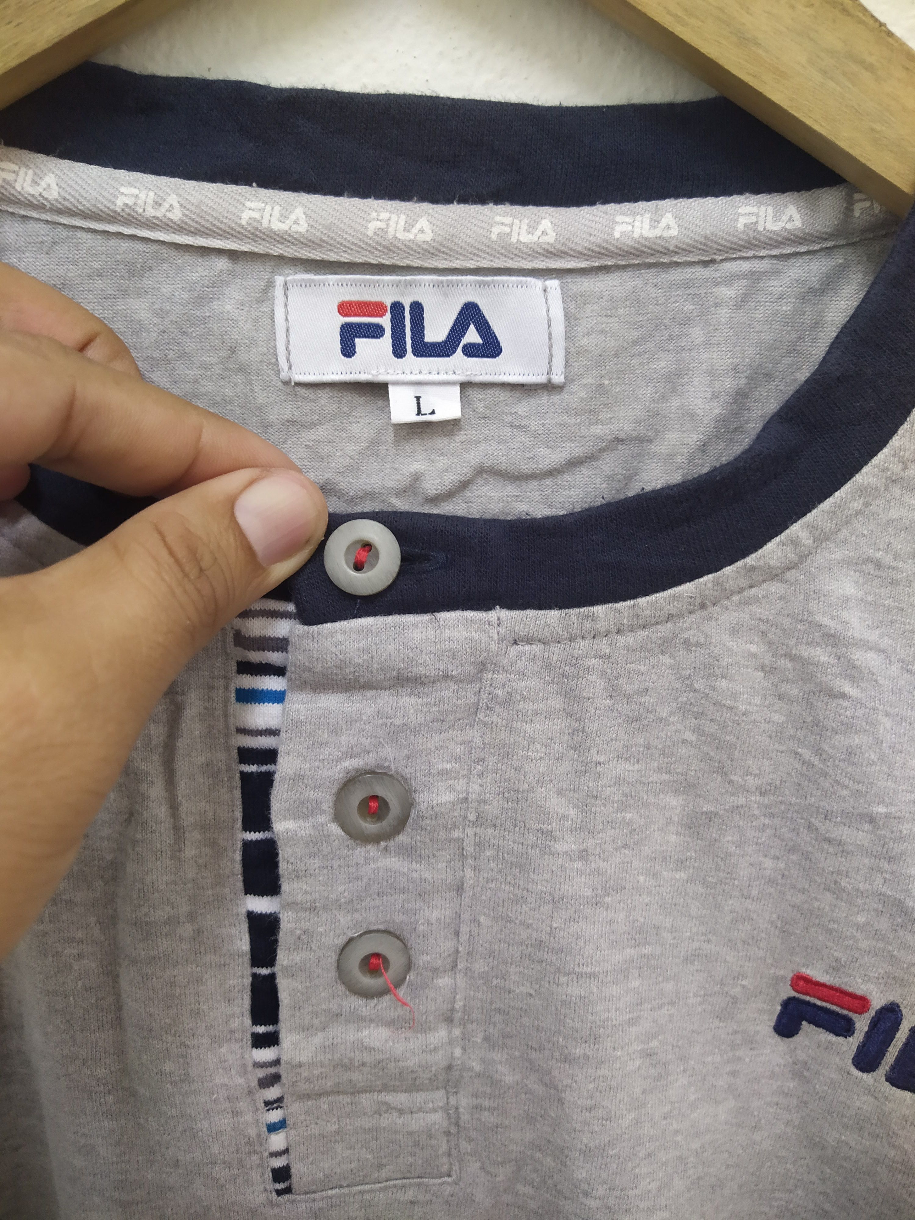 Fila Fila Simple Spell out vintgae Button up Size US L / EU 52-54 / 3 - 5 Thumbnail