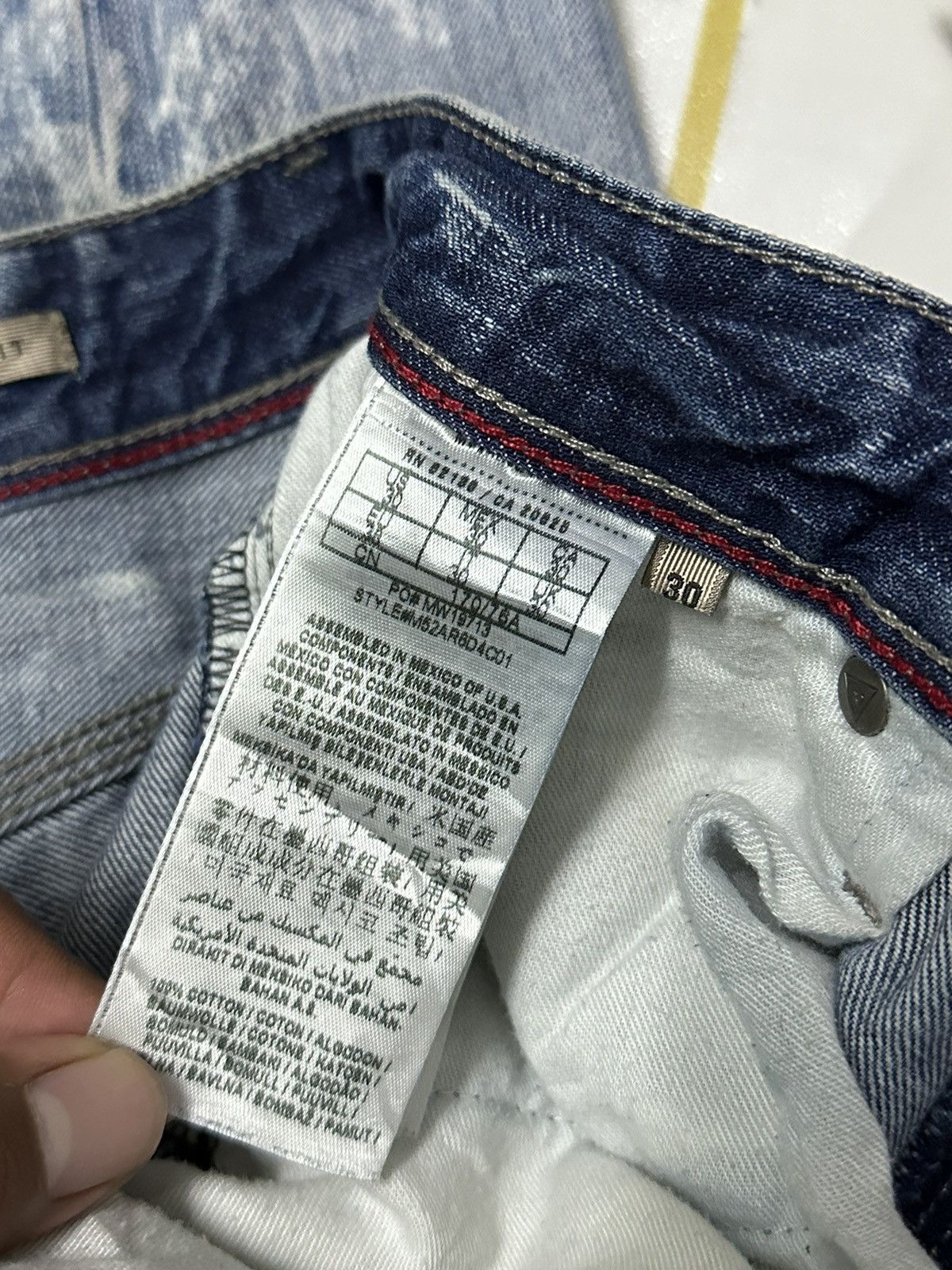 Guess 👹Guess Straight Cut Distressed Denim Size US 30 / EU 46 - 13 Thumbnail