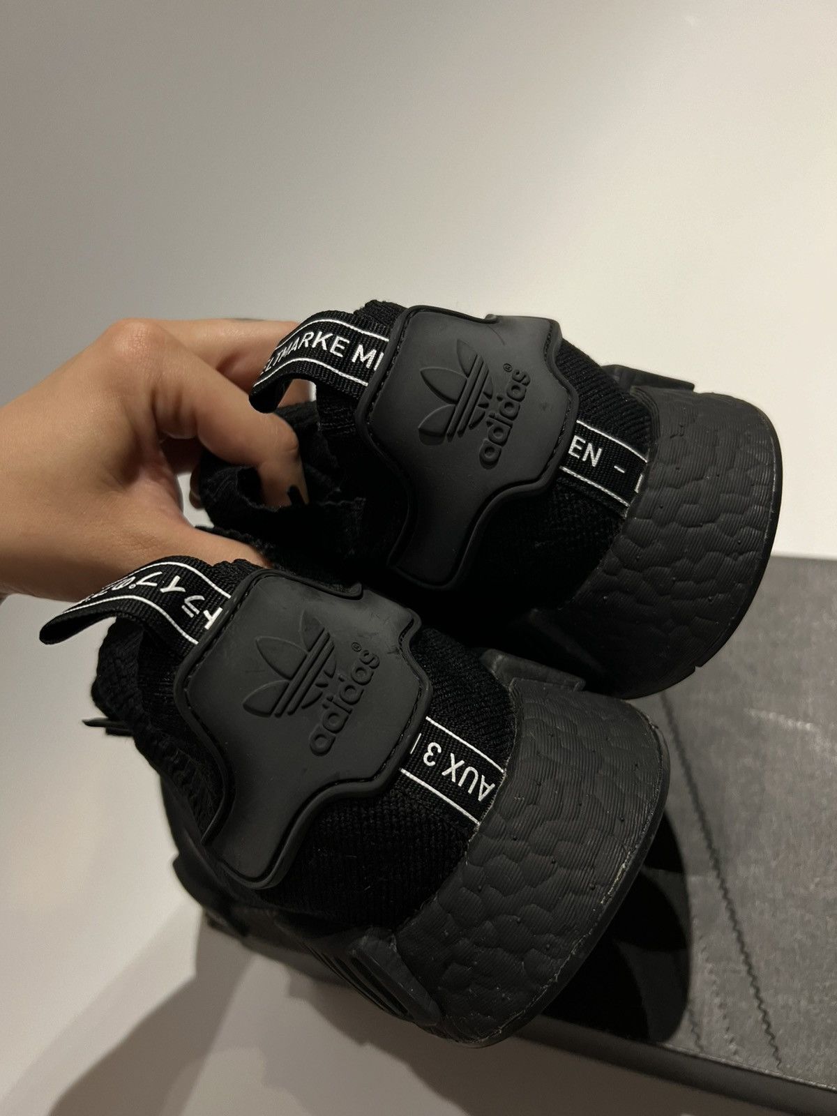 Adidas *EXCLUSIVE* Adidas NMD R1 PK Japan Triple Black Sneakers Size US 8.5 / EU 41-42 - 8 Thumbnail