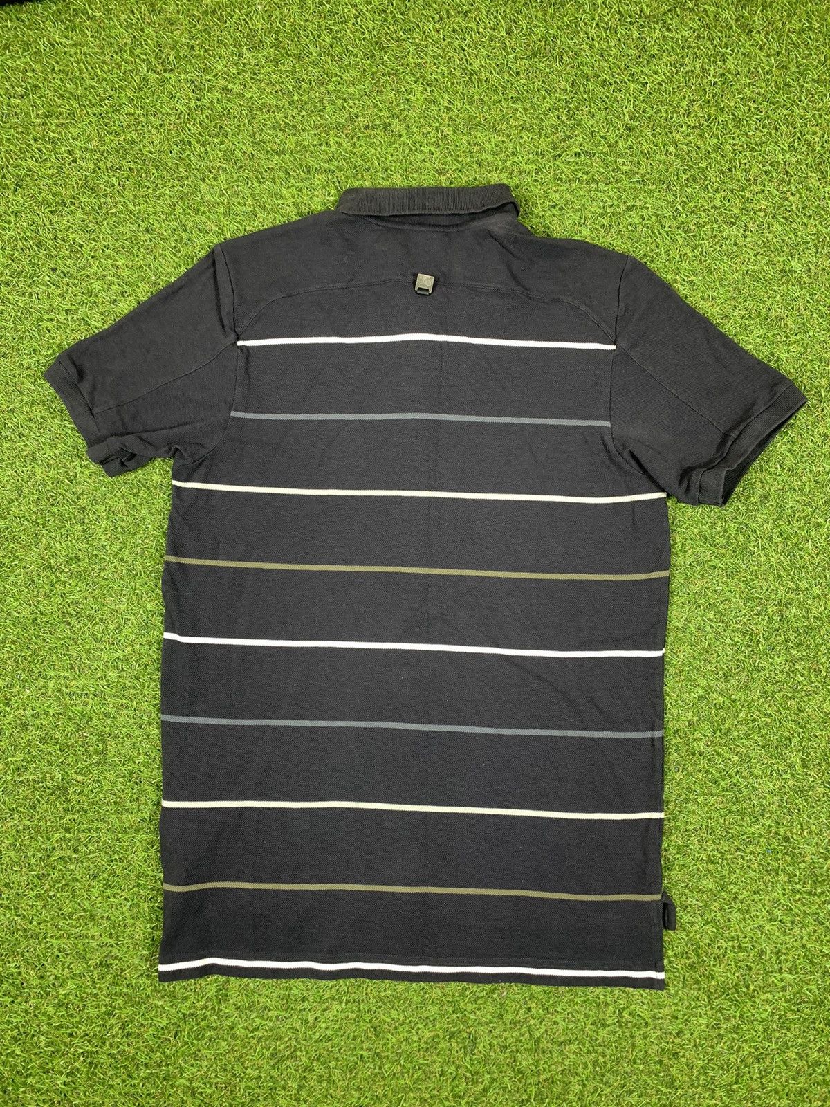 Adidas Vintage Adidas polo tee streetwear casual swoosh size L Size US L / EU 52-54 / 3 - 4 Thumbnail