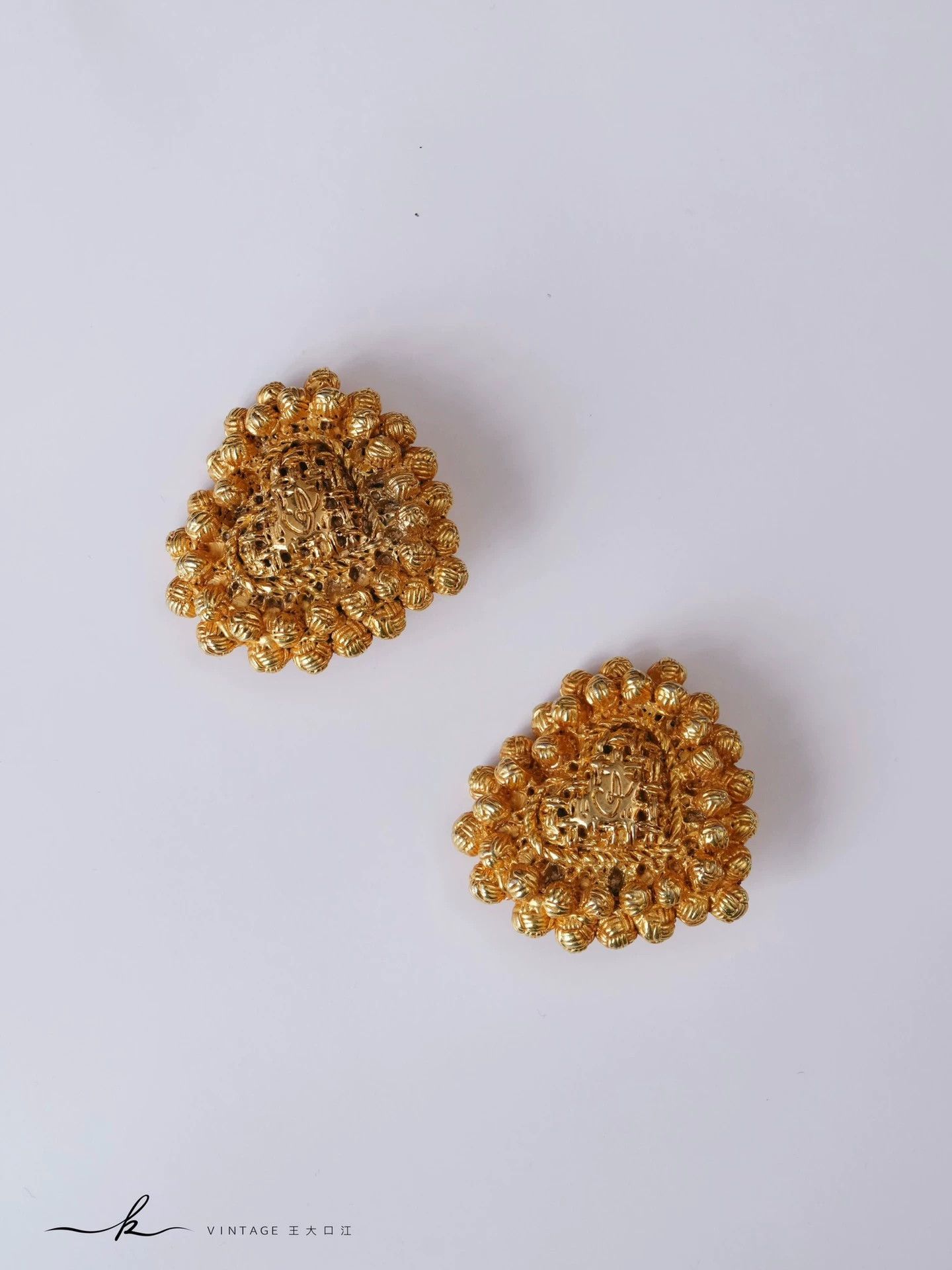 Christian Lacroix Christian Lacroix Baroque Knotted Gold Heart Earrings Size ONE SIZE - 2 Thumbnail