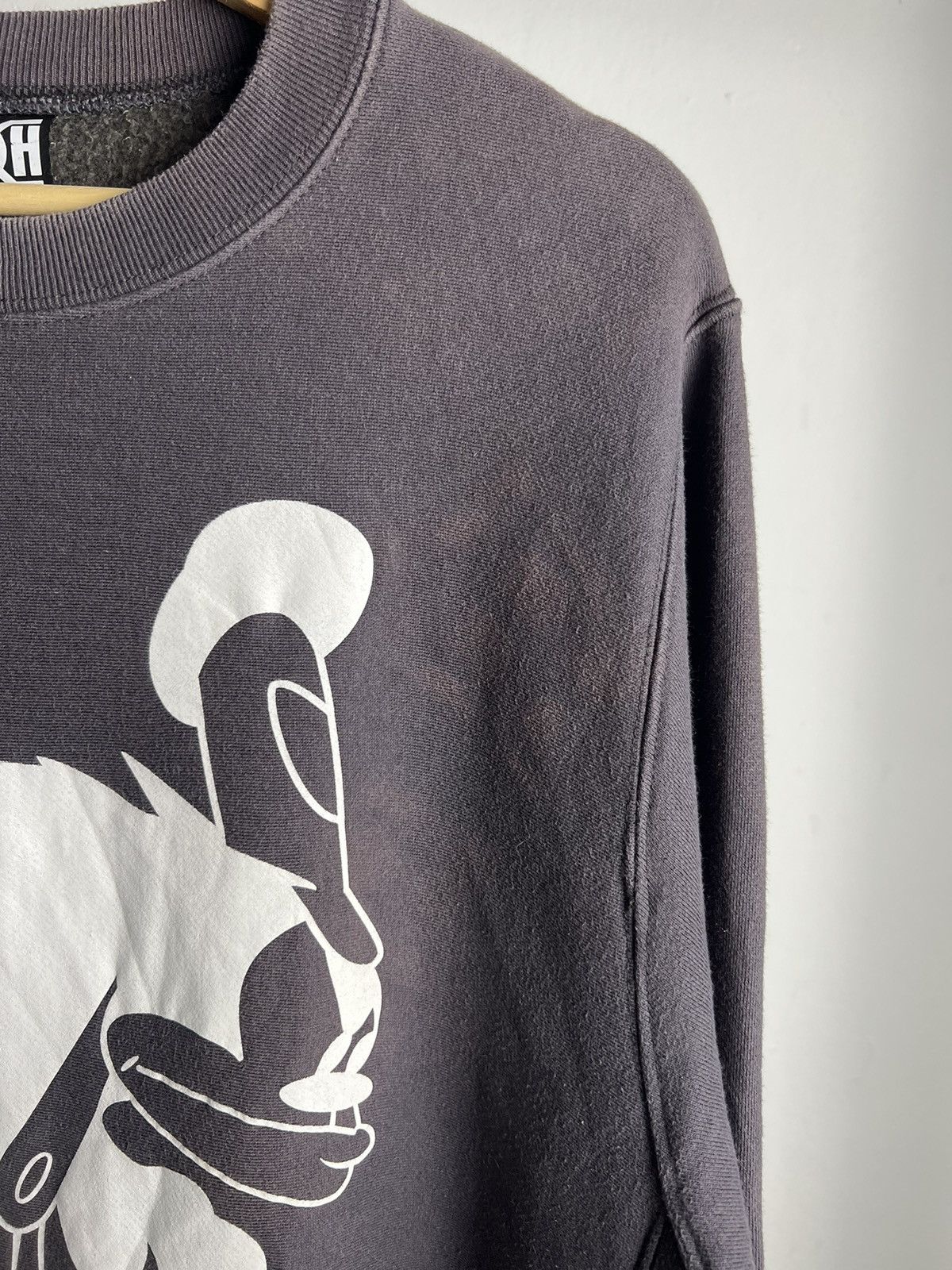Bounty Hunter × Japanese Brand × Vintage Vintage 2000s Bounty Hunter x Disney Crewneck Size US L / EU 52-54 / 3 - 3 Thumbnail