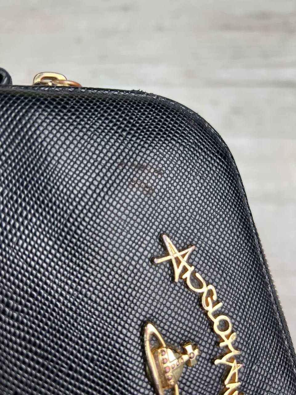 Vivienne Westwood Vivienne Westwood Anglomania Logo Orb Shoulers Bag Leather Size ONE SIZE - 10 Thumbnail