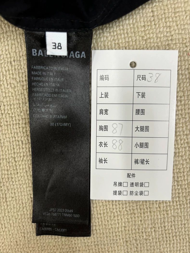 Balenciaga Balenciaga size 38 Black embroidered logo fake two-piece h Size US M / EU 48-50 / 2 - 5 Thumbnail