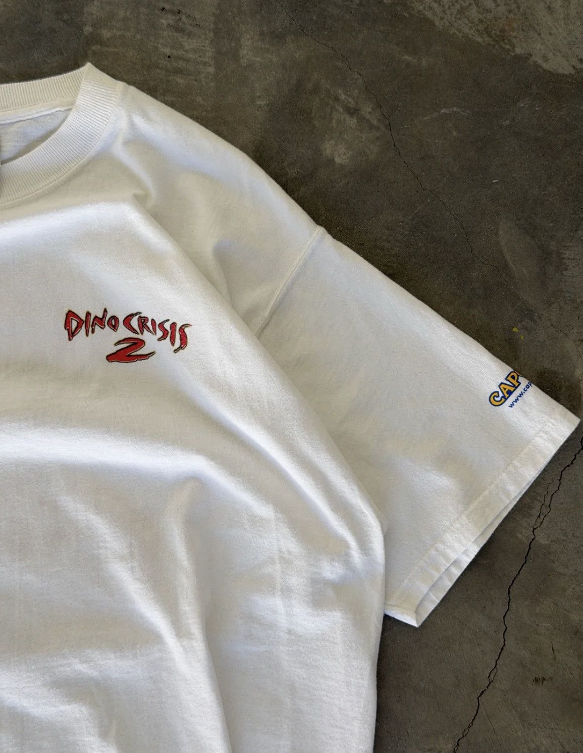 Vintage Dino crisis 2 promo tee Size US XL / EU 56 / 4 - 4 Thumbnail