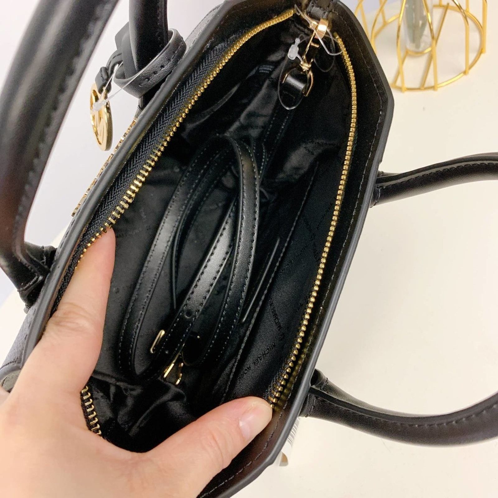 Michael Kors Michael Kors 35F1G4VM2L Small Avril Satchel Handbag Black Size ONE SIZE - 5 Thumbnail