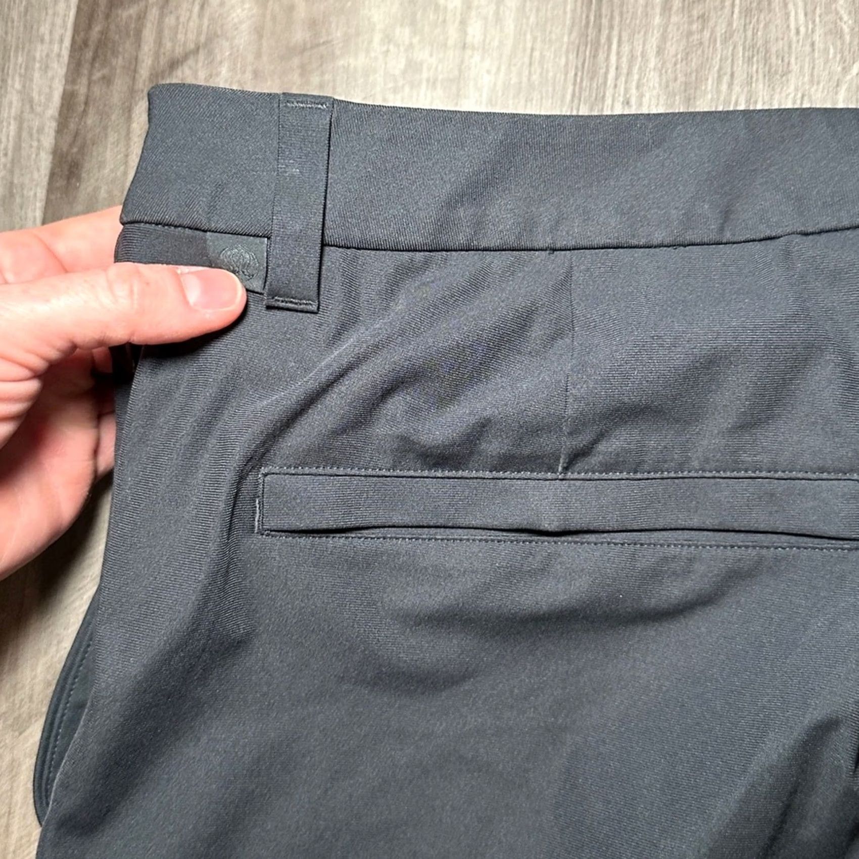 Lululemon Lululemon ABC Classic Fit Warpstreme 5 Pocket Pants Men 36 Black Chino Inseam 30 Regular Size 36 Mens Size US 36 / EU 52 - 5 Thumbnail