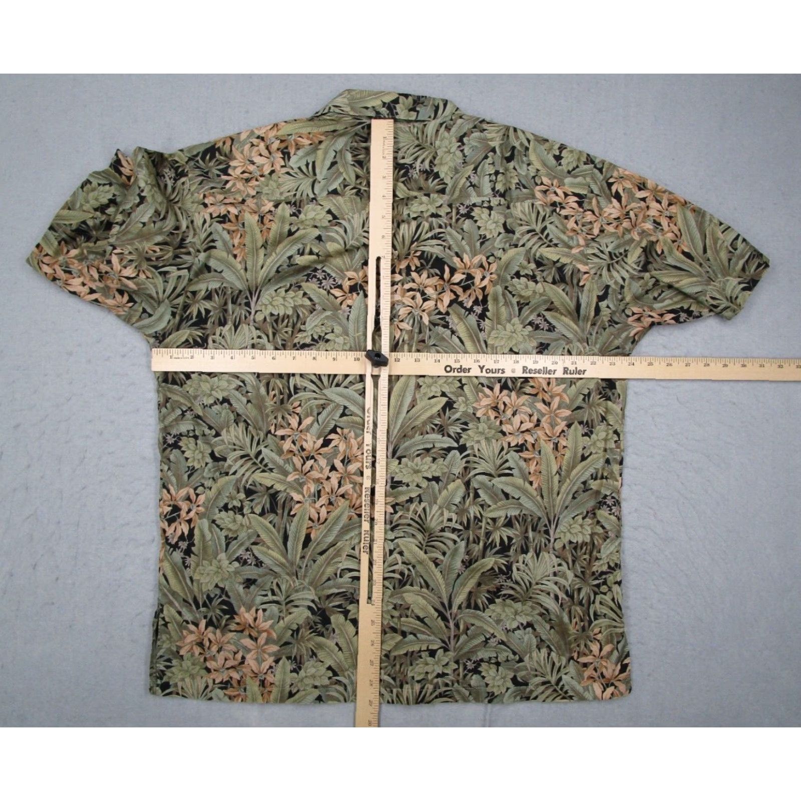 Tori Richard VINTAGE Tori Richard Men's Shirt Large Green Floral Hawaii Casual Retro Tropical 70s 80s 90s Size US L / EU 52-54 / 3 - 5 Thumbnail