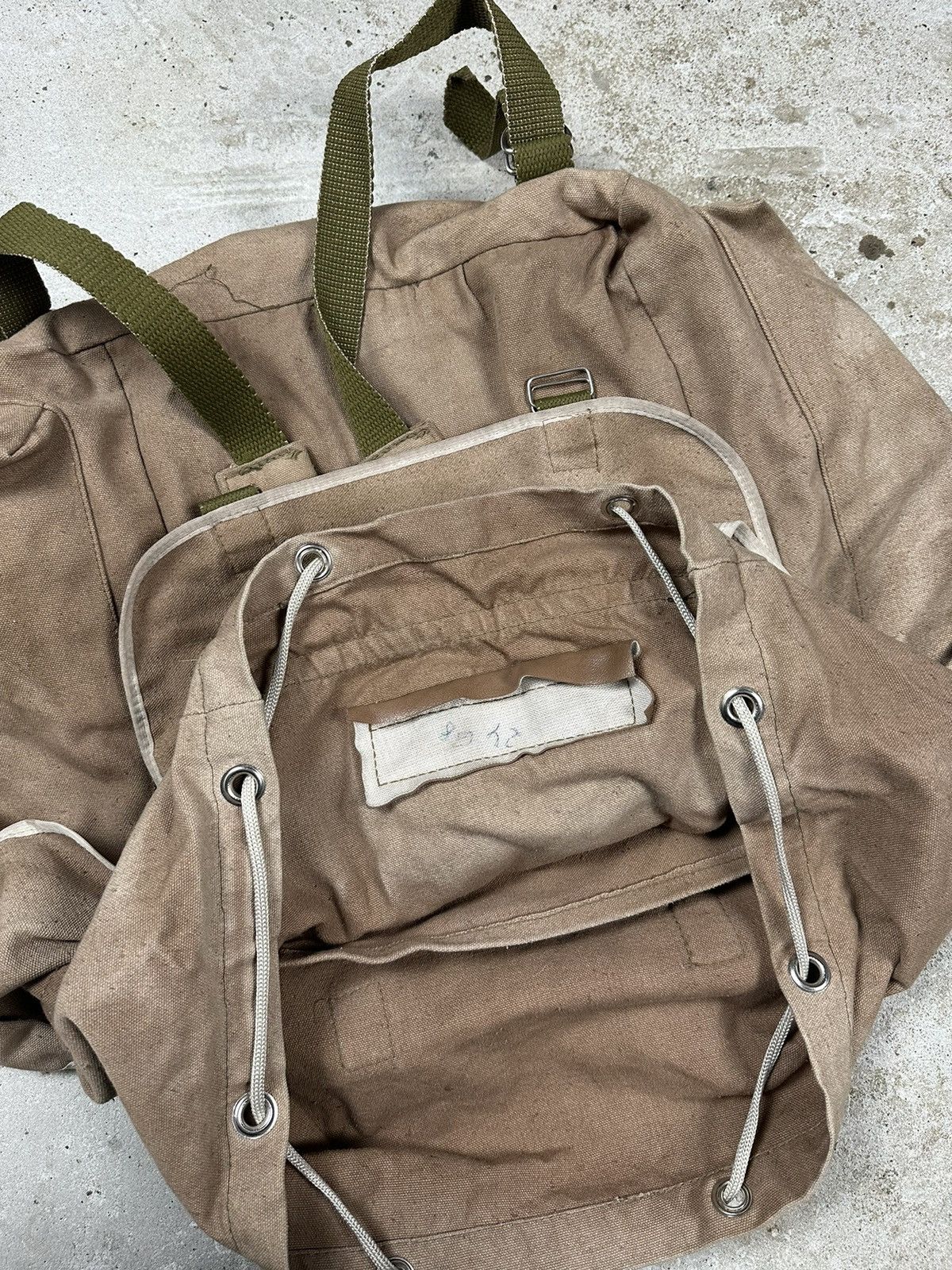 Other Vintage 90s Military Huge Backpack Bag Distressed Size ONE SIZE - 10 Thumbnail