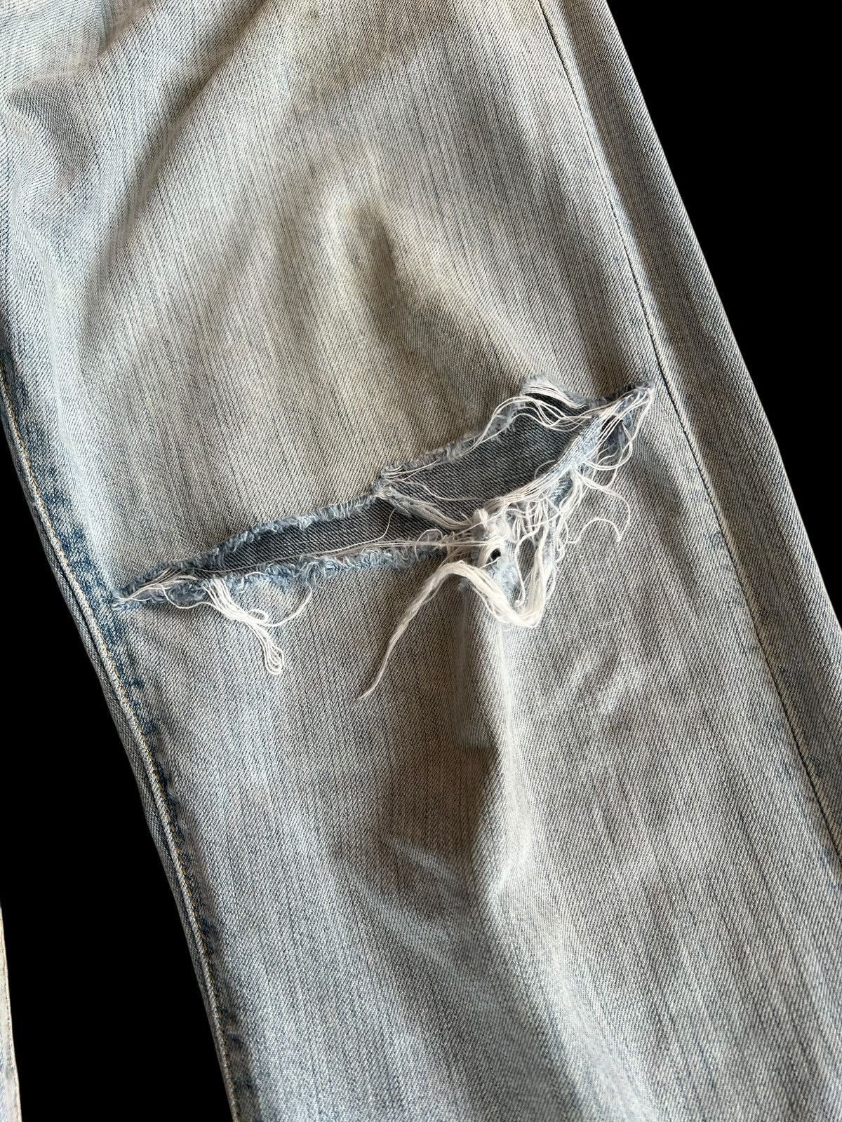 Levi's Vintage Levis 501 Nice Faded Distress Jean Size US 33 - 3 Thumbnail