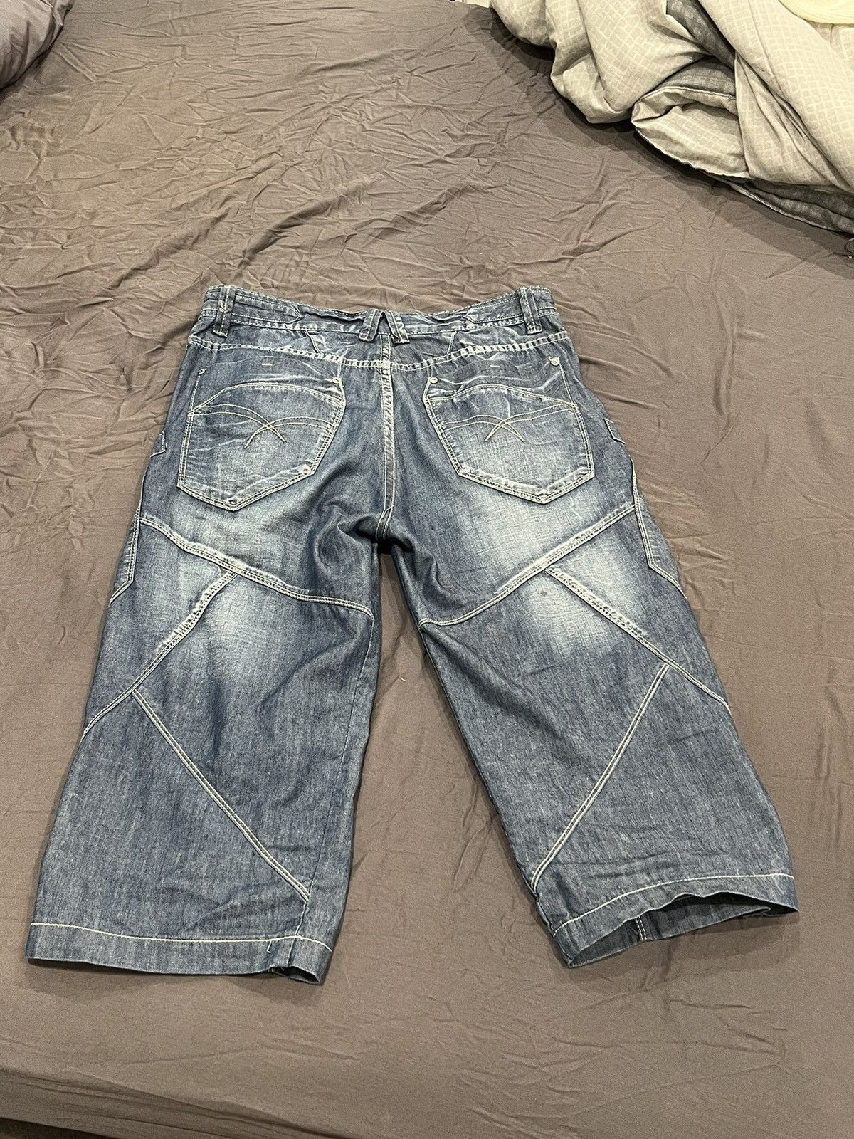 Vintage Y2K Barcode Jeans Jorts size 34 Size US 34 / EU 50 - 3 Thumbnail