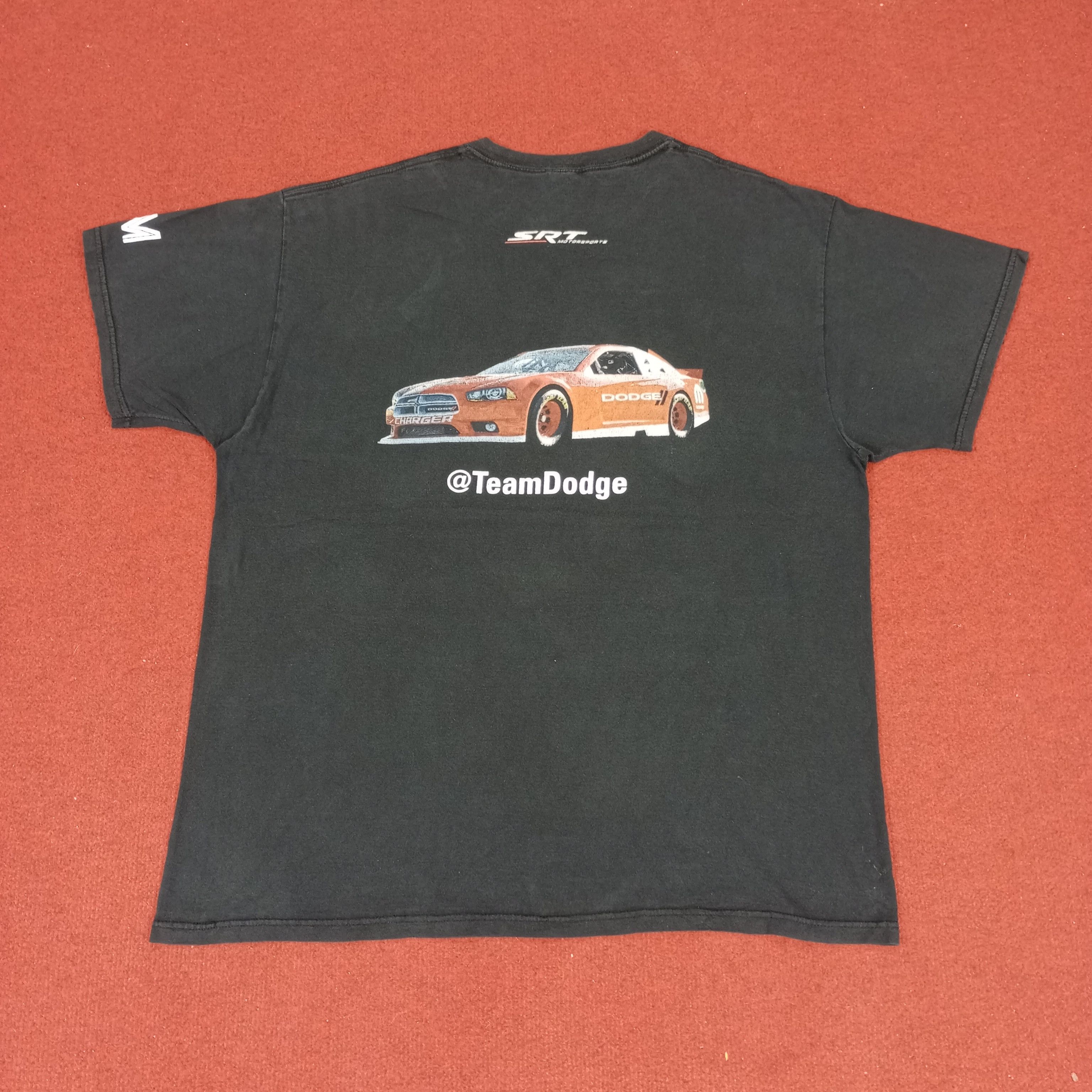 Vintage SRT Motorsports Team Dodge Racing Cars Style Tshirt Size US L / EU 52-54 / 3 - 1 Thumbnail