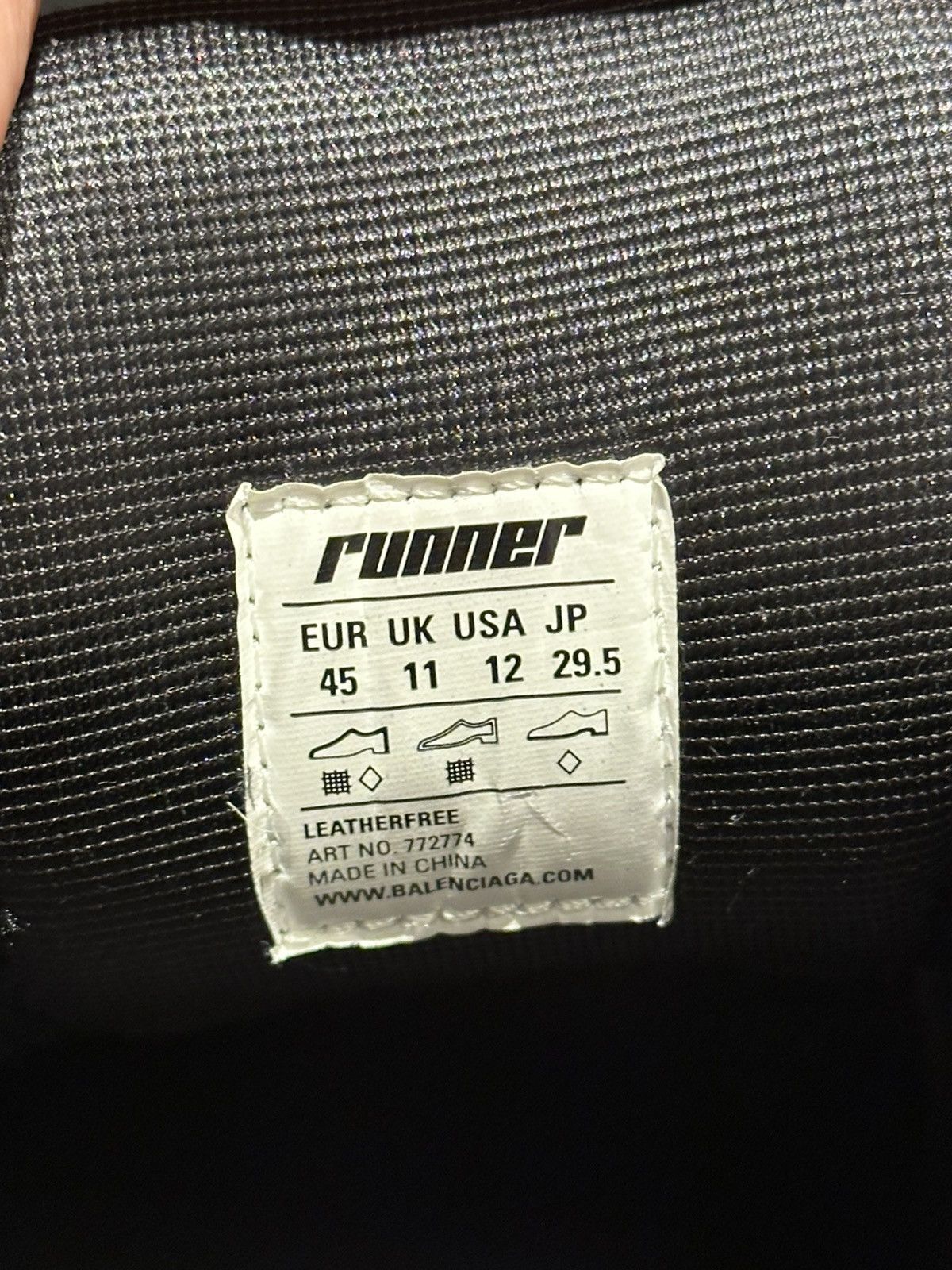 Balenciaga Balenciaga Runner size 45 Size US 12 / EU 45 - 7 Thumbnail