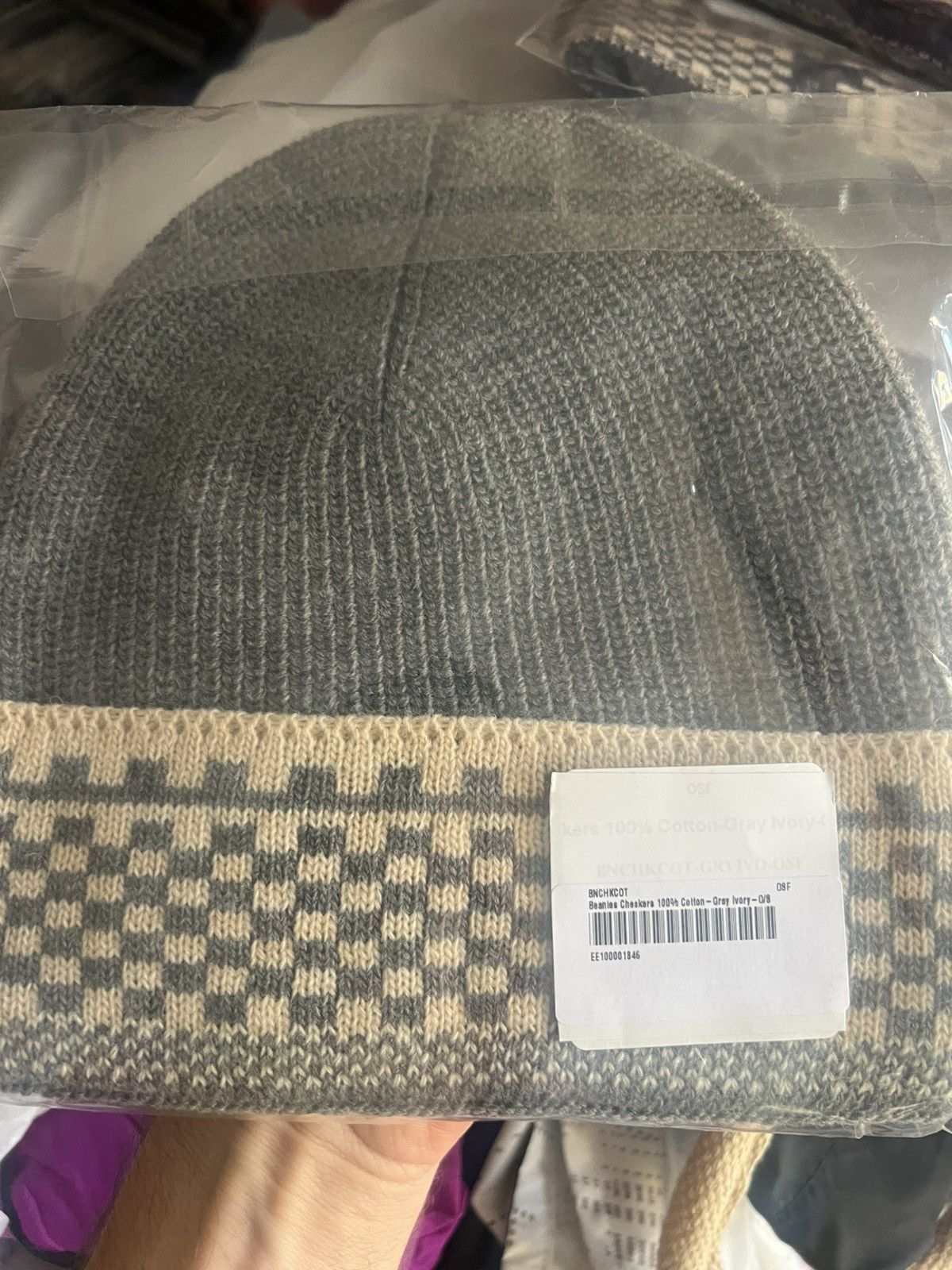 Eric Emanuel Eric Emanuel EE grey & ivory checker winter hat beanie Size ONE SIZE - 3 Thumbnail