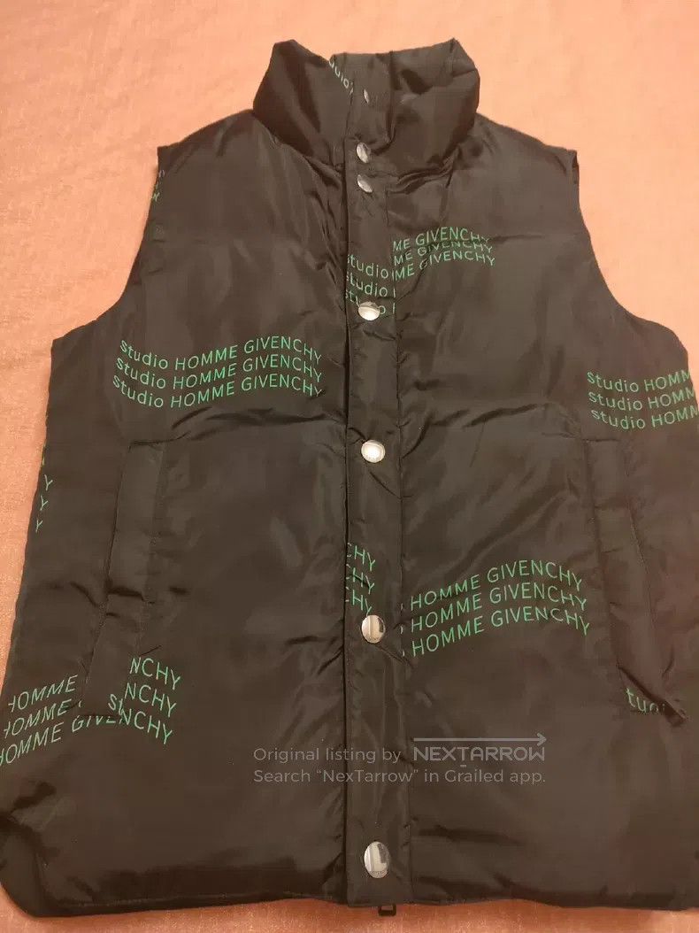 Givenchy Givenchy Reversible Puffer Vest Size US L / EU 52-54 / 3 - 7 Thumbnail