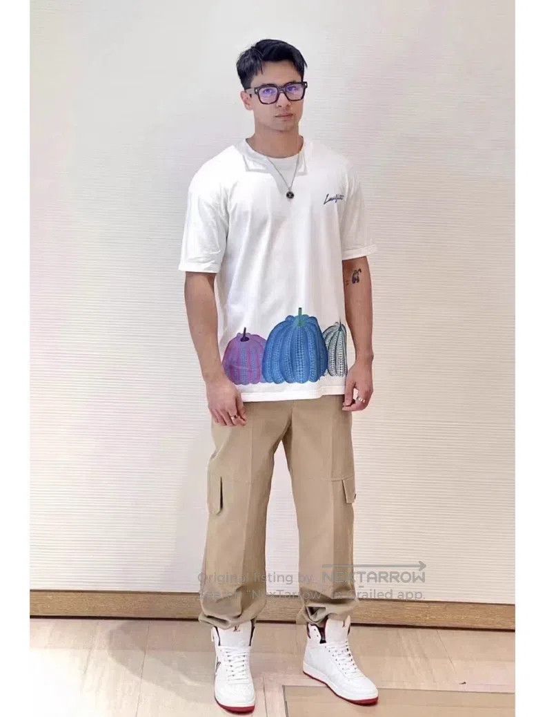 Louis Vuitton Louis Vuitton Yayoi Kusama Pumpkin Print T-Shirt Size US M / EU 48-50 / 2 - 8 Thumbnail