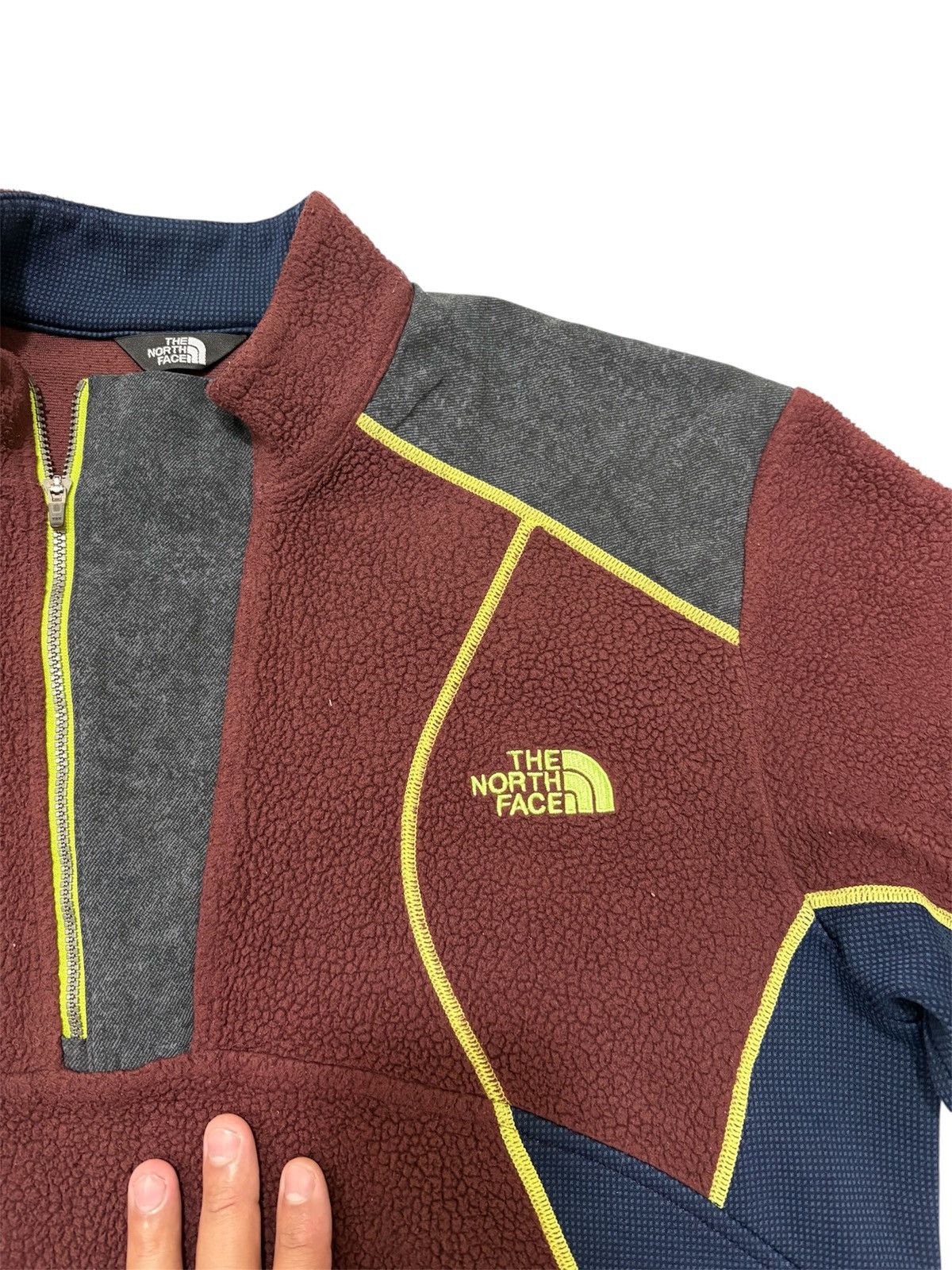 The North Face The North Face fleece fit like M size unisex Size US M / EU 48-50 / 2 - 1 Thumbnail