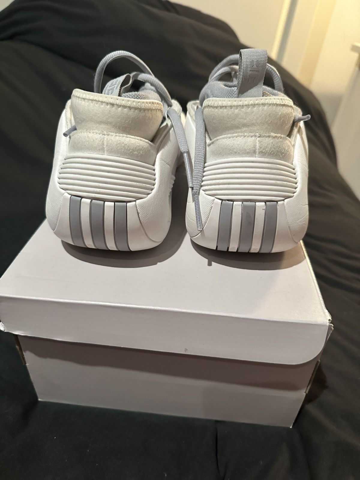 Adidas White party harden volume 8s Size US 11.5 / EU 44-45 - 5 Thumbnail