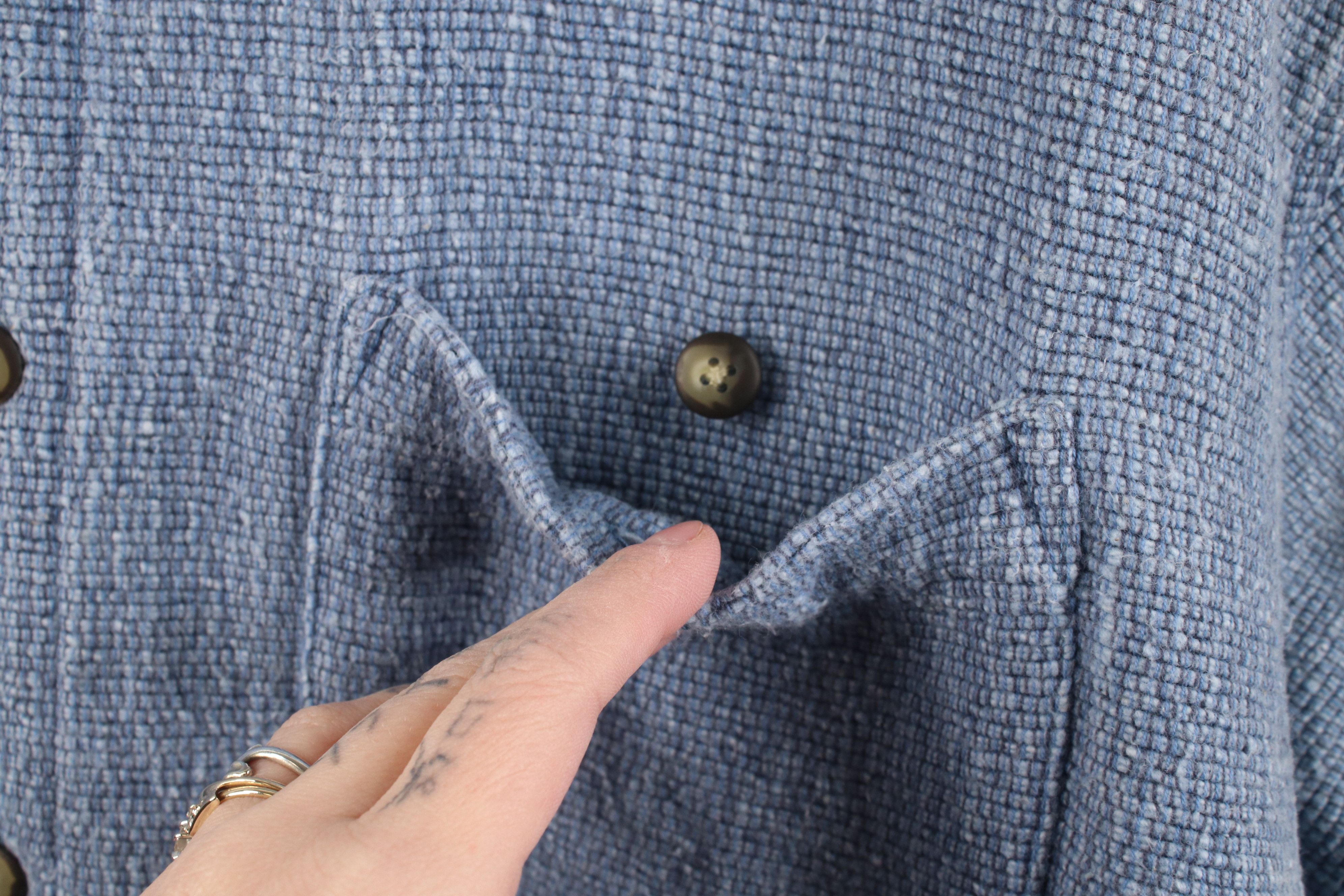 Vintage Vintage 90s The Territory Ahead Oxford Weave Button Shirt Size US L / EU 52-54 / 3 - 6 Thumbnail
