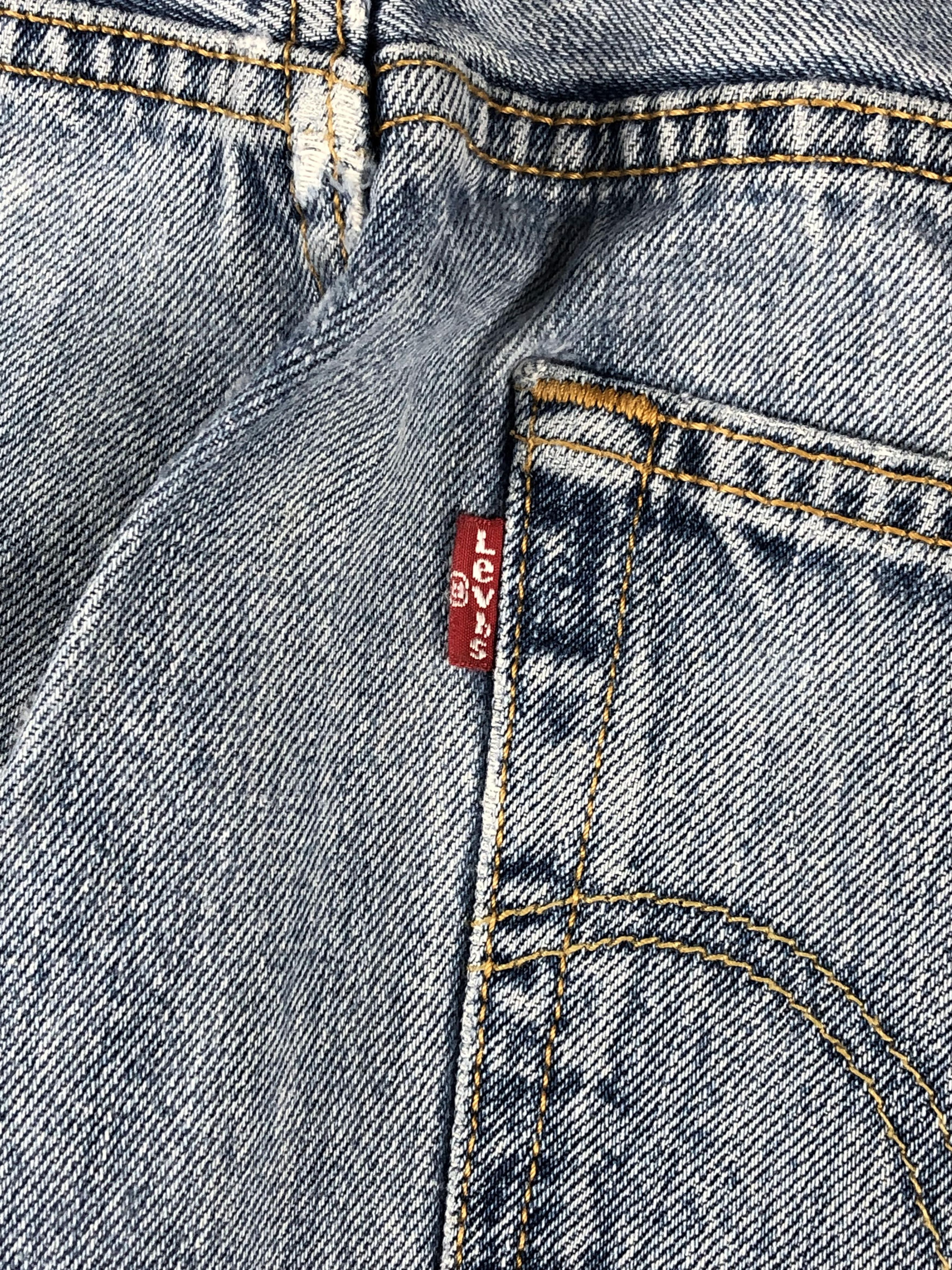 Levi's × Vintage Vintage Cropped Levis 501 Faded Blue Jeans DP2235 Size US 33 - 7 Thumbnail
