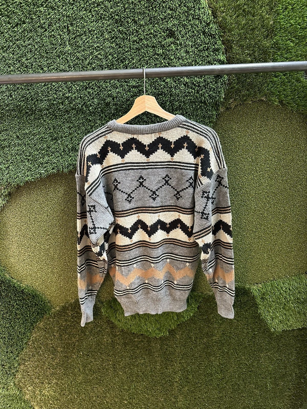 Vintage Vintage Entourage Striped Abstract Sweater Medium Size US M / EU 48-50 / 2 - 2 Thumbnail