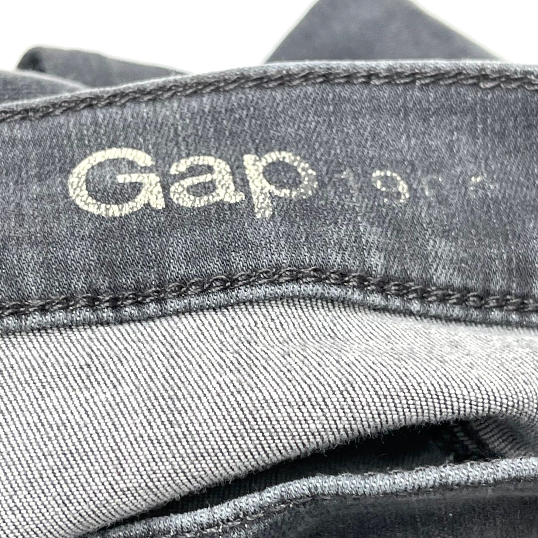 Gap VINTAGE Gap Jeans Women 33 Gray Denim Minimalist Skinny Pilling Inner Thigh 5-Pocket Design belt Loops Jeans Mens Women Girls Size 24" / US 00 / IT 34 - 5 Thumbnail