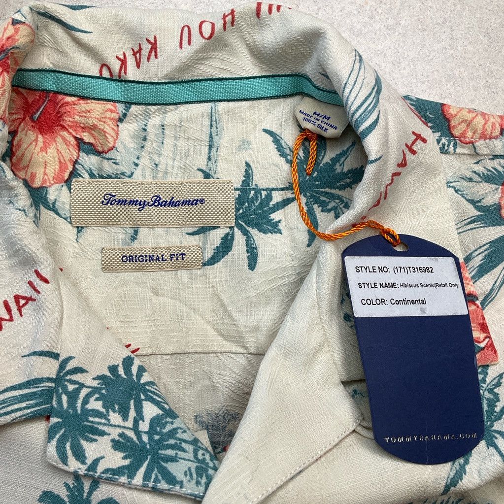 Tommy Bahama Tommy Bahama Hibiscus Scenic Camp Shirt Medium 100% Silk NWT Size US M / EU 48-50 / 2 - 4 Thumbnail