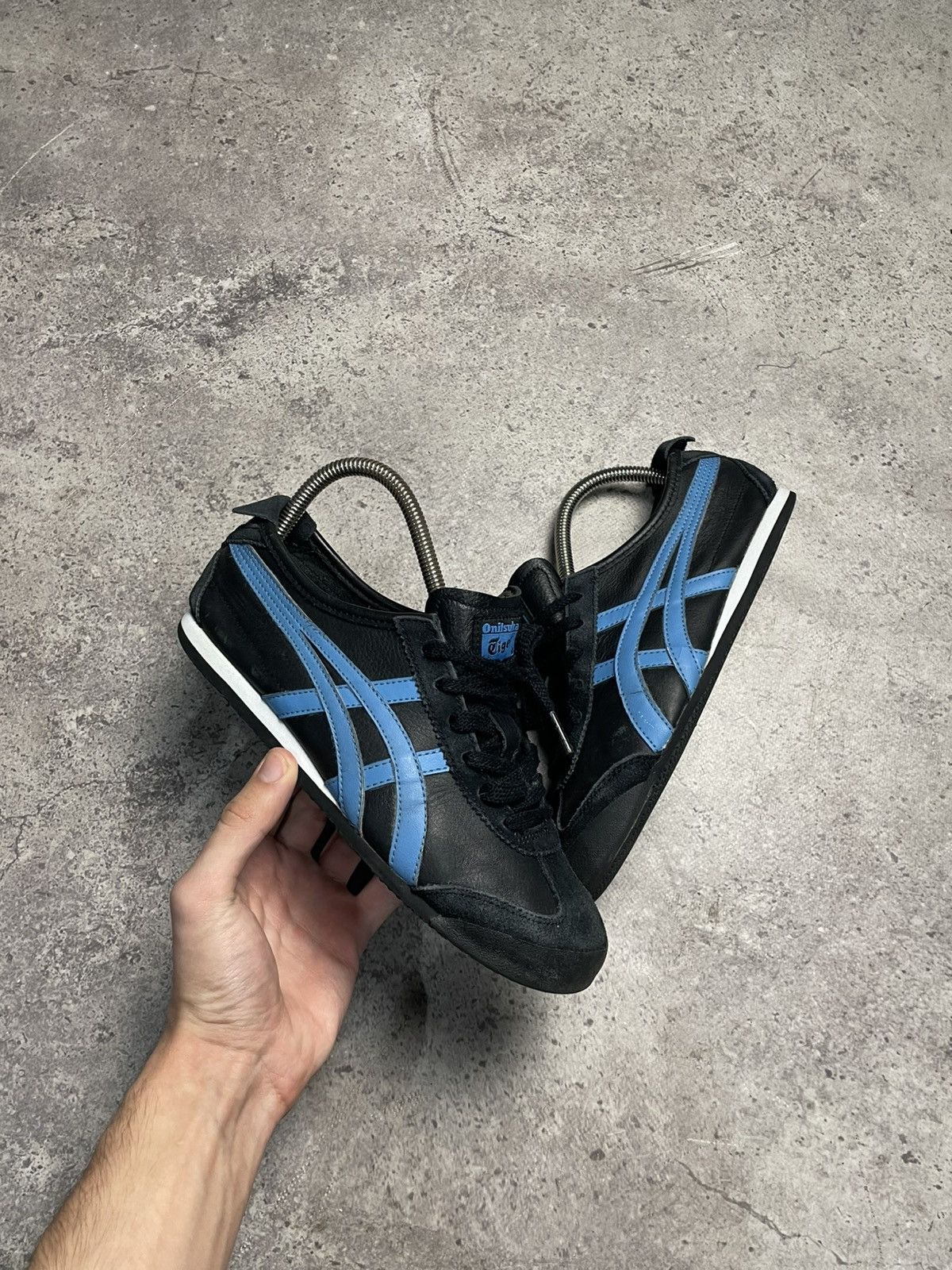 Asics Vintage Asics onitsuka tiger mexico 66 sneakers US 6 Size US 6 / EU 39 - 2 Thumbnail