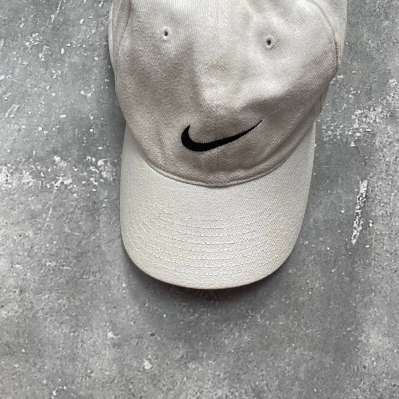 Nike × Vintage Vintage 2000s Nike Baseball Cap White OS Size ONE SIZE - 9 Thumbnail