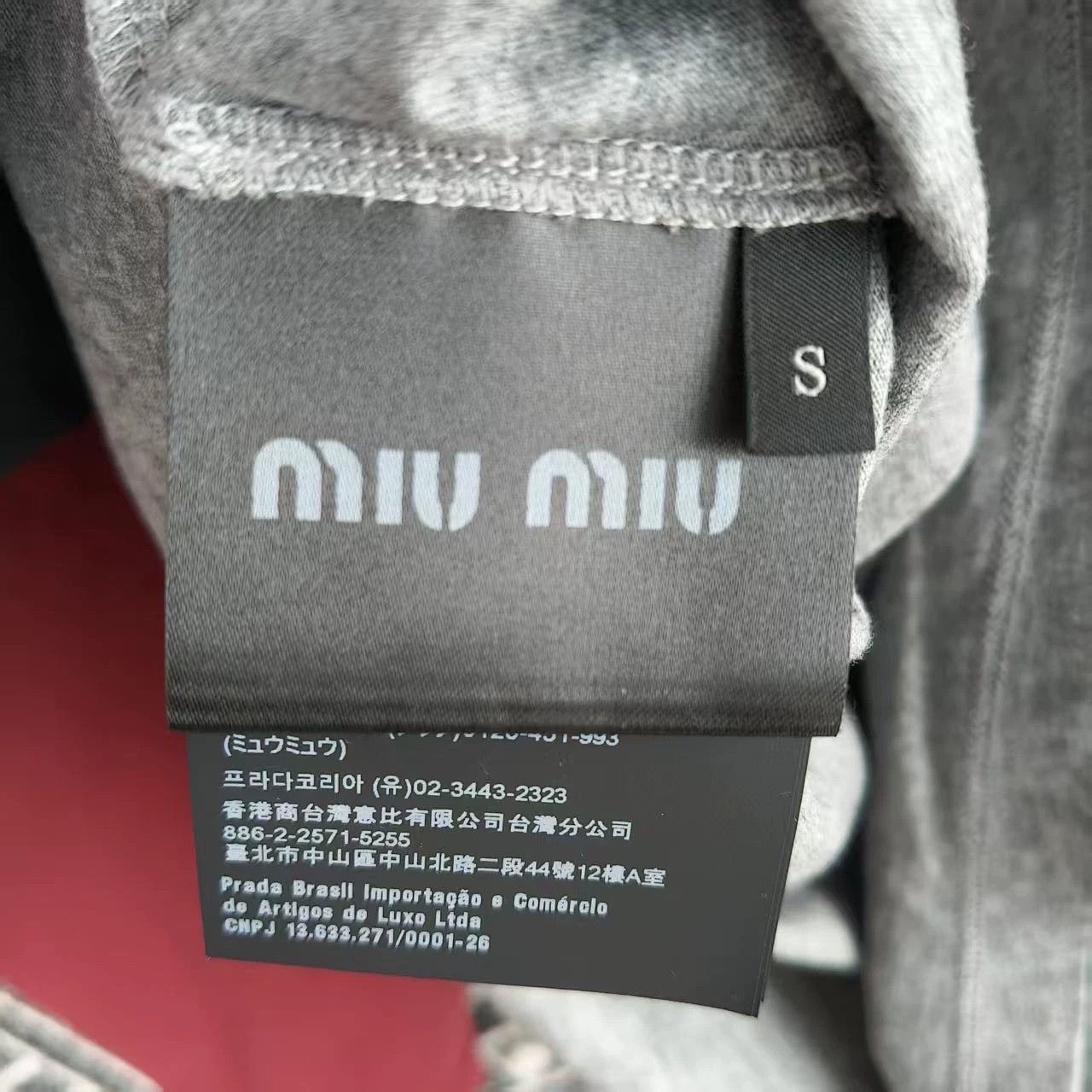 Miu Miu MIU MIU SS26 Gray Red Tshirt S New Size S / US 4 / IT 40 - 7 Thumbnail