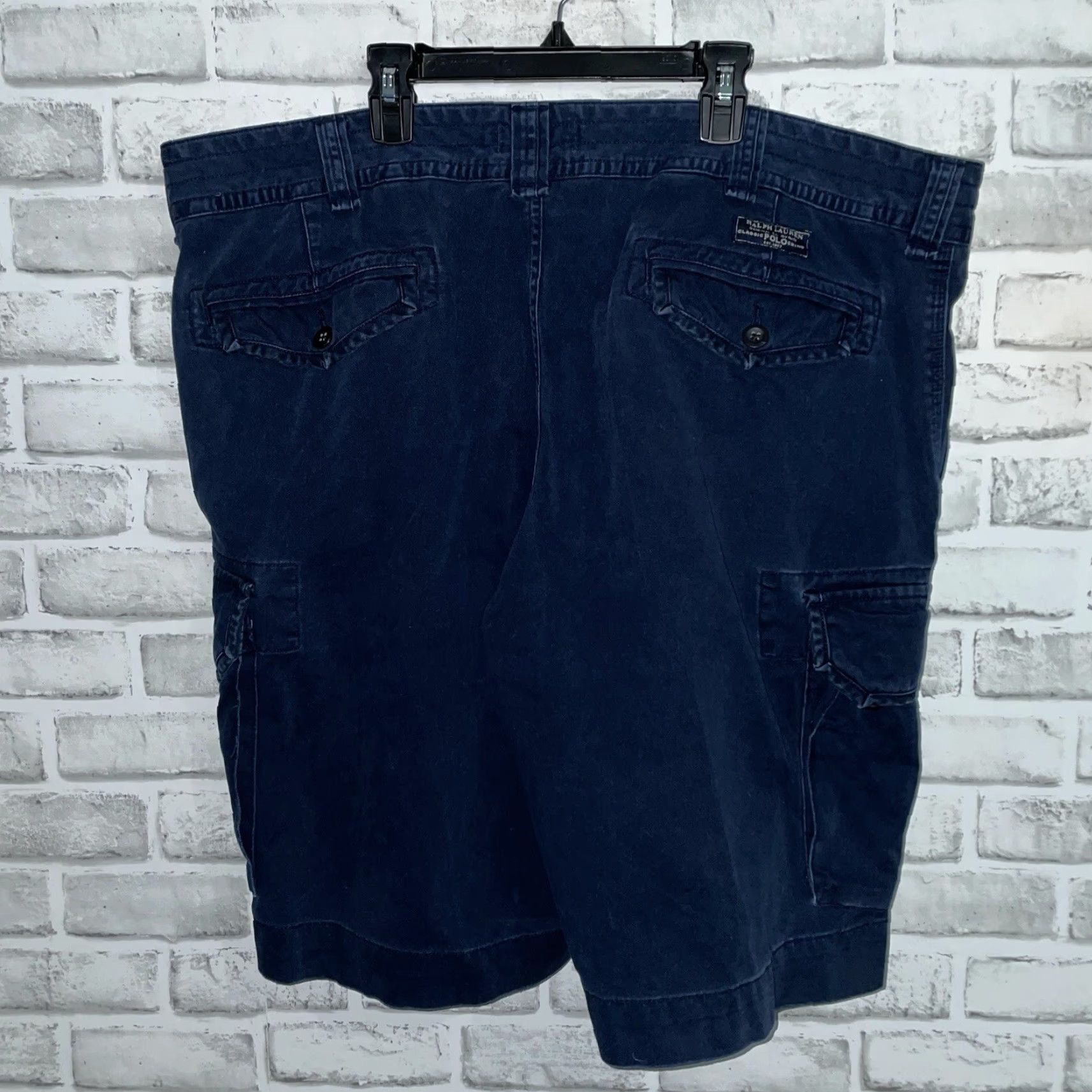 Polo Ralph Lauren Polo Ralph Lauren Cargo Shorts Mens 42 Dark Blue 100% Cotton Cargo Mens Size 42 Polo Ralph Lauren Dark Blue Cotton Shorts Size US XL / EU 56 / 4 - 5 Thumbnail