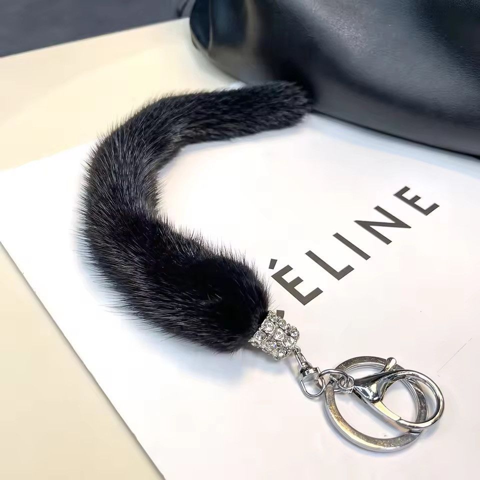 Jewelry Real Fur Mink Tail Keychain Size ONE SIZE - 1 Thumbnail