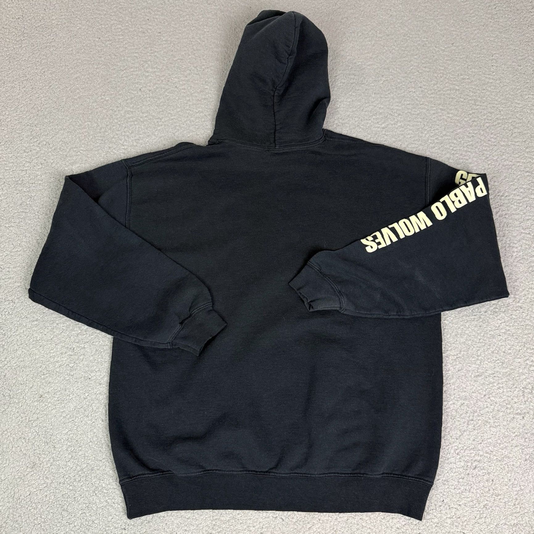 Gildan VINTAGE Kanye West Saint Pablo Sweatshirt Mens L Black Pullover Hooded Graphic Print Logo Size US L / EU 52-54 / 3 - 5 Thumbnail