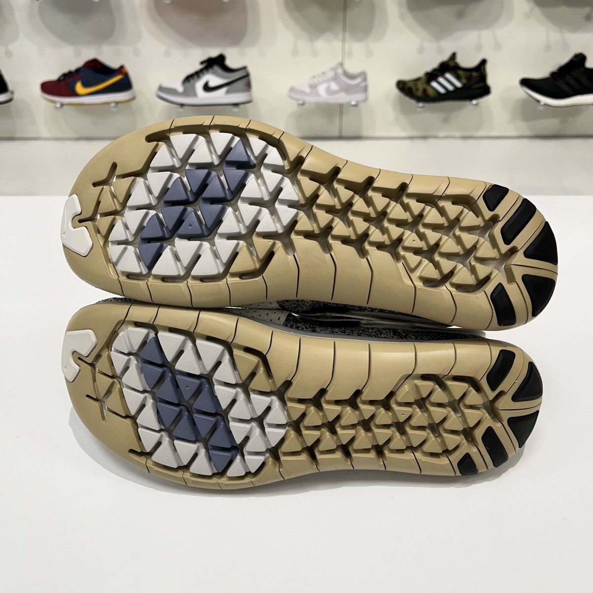 Nike NikeLab Free RN Motion FK 2017 Size US 9.5 / EU 42-43 - 11 Thumbnail