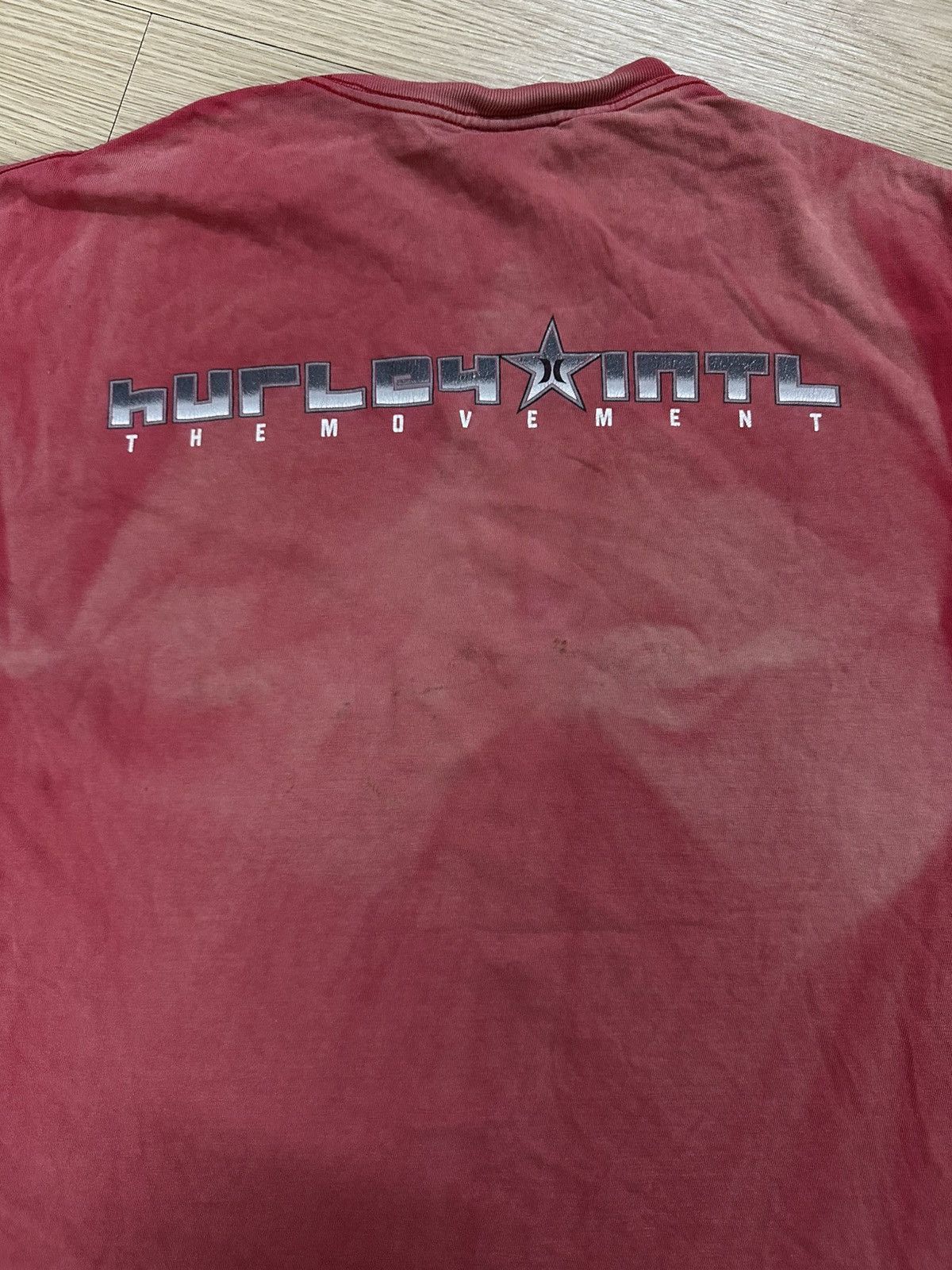 Hurley × Vintage Rare Beautiful Sun Faded Vintage Hurley The Movement Tee Size US XL / EU 56 / 4 - 8 Thumbnail