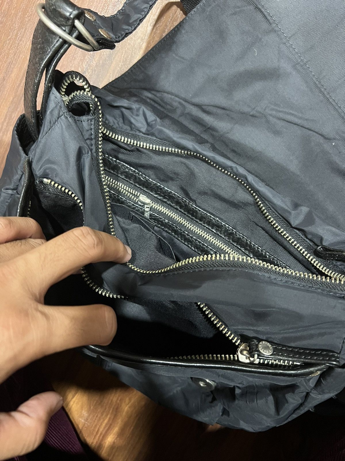 Y's × Yohji Yamamoto YOHJI YAMAMOTO LEATHER NYLON SLING BAG Size ONE SIZE - 8 Thumbnail