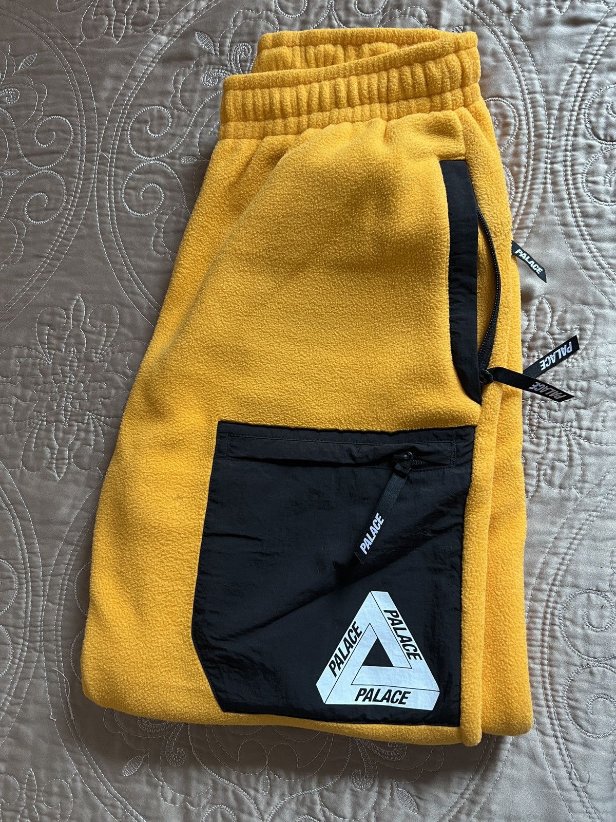 Palace Palace Polartec Flee Joggers Zinnia Yellow Medium Size US 30 / EU 46 - 1 Thumbnail