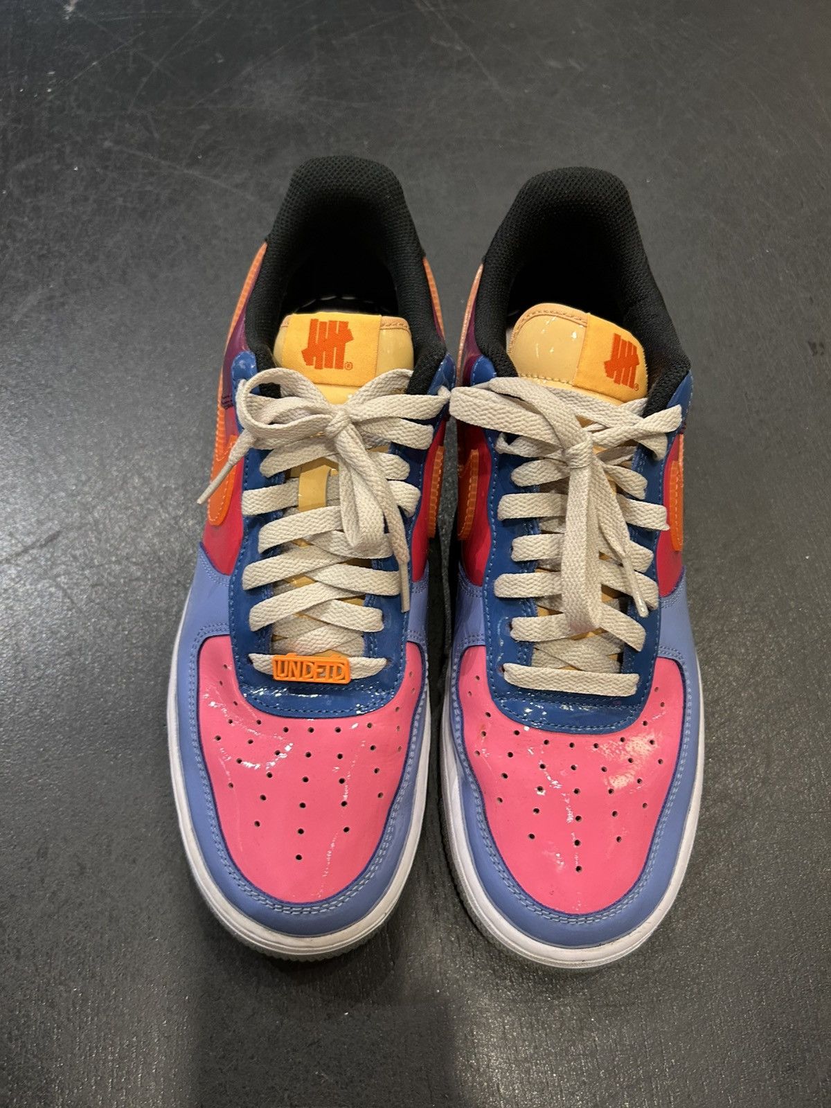 Nike × Undefeated Nike Air Force 1 Low ‘Undefeated Multi Patent’ Size US 10 / EU 43 - 6 Thumbnail
