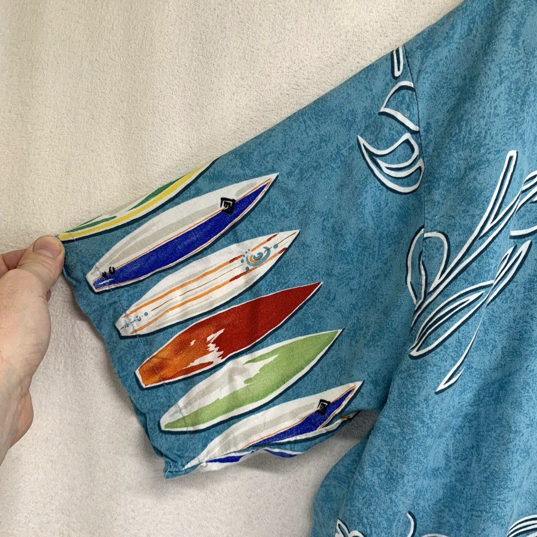 Vintage VINTAGE Ocean Current Men’s Surf Board Hawaiian Shirt Large Blue Floral 100% Rayon Beach Summer Casual Size US L / EU 52-54 / 3 - 5 Thumbnail
