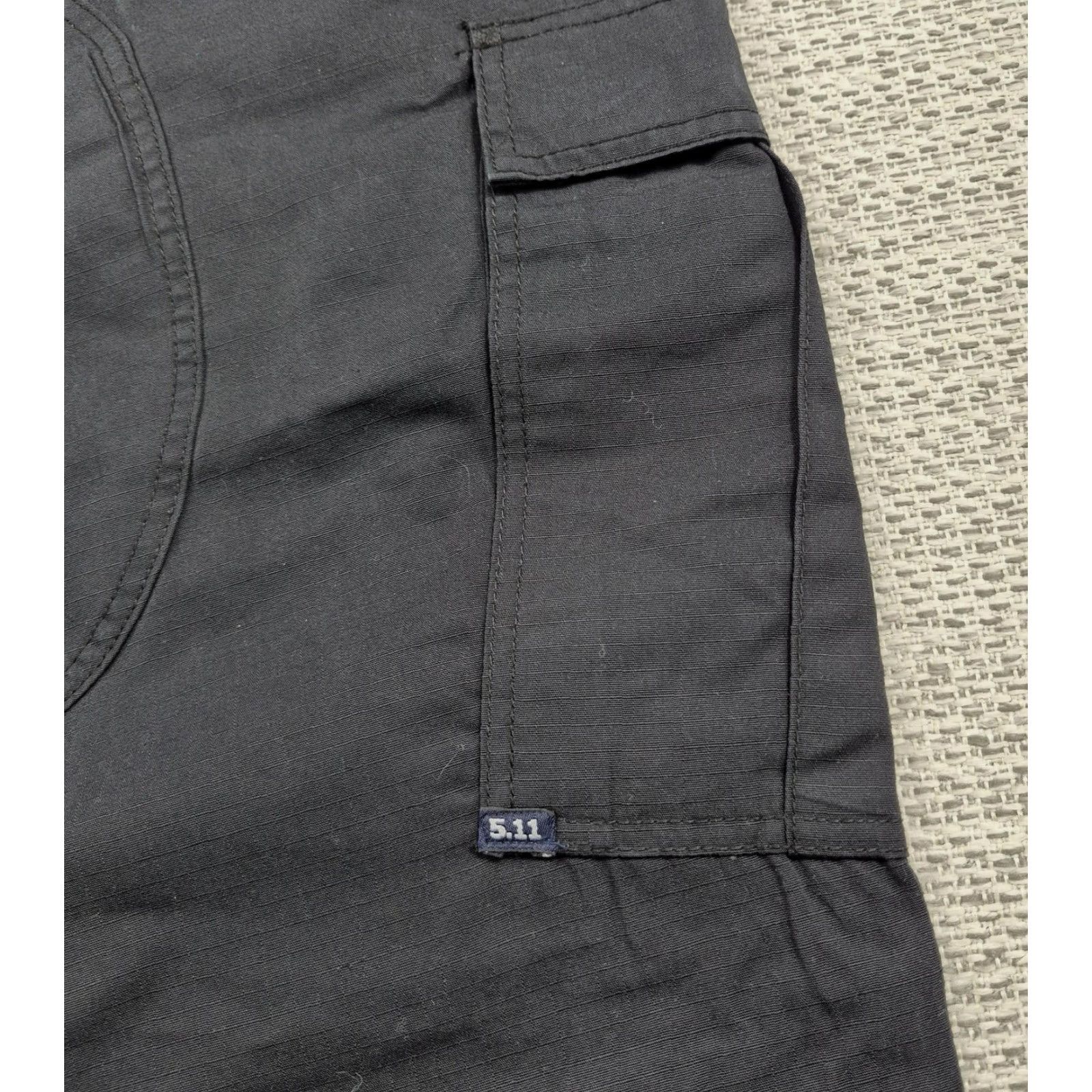 Vintage **5.11 Tactical Series Mens Pants Black Cargo Workwear Ripstop** User: **5.11 Tactical Series Mens Black Cargo Pants Ripstop** Size US 35 - 6 Thumbnail