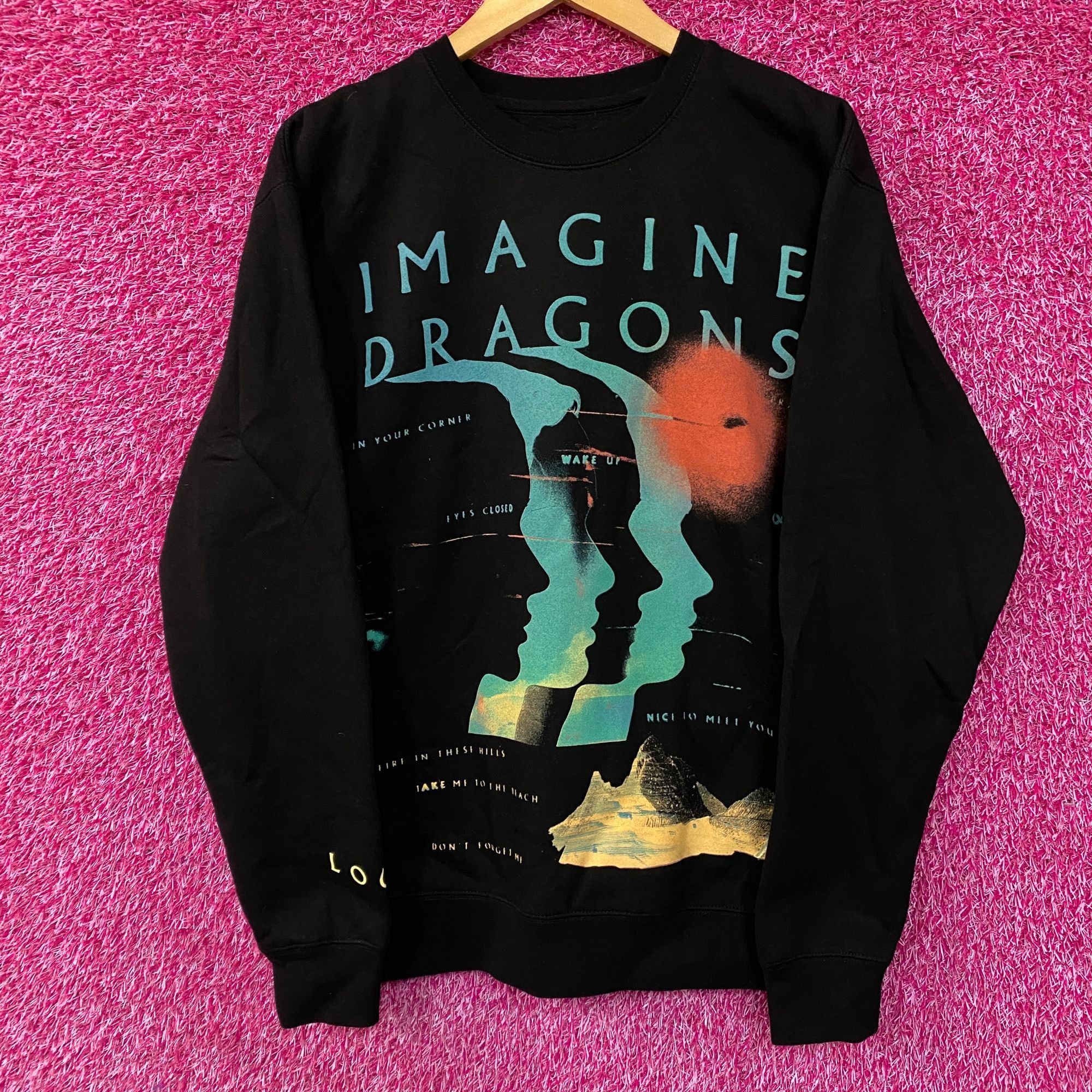 Band Tees Imagine Dragons Loom World Tour 2024 Crewneck Sweatshirt Med Size US M / EU 48-50 / 2 - 1 Thumbnail
