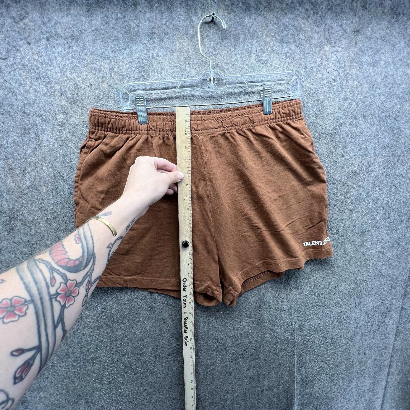Talentless Talentless Shorts Mens XL Brown Cotton Sweat Casual Elastic Waist 4 Inseam Size US 36 / EU 52 - 6 Thumbnail
