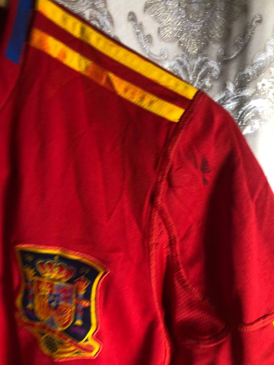 Adidas VINTAGE ADIDAS SPAIN RETRO SOCCER JERSEY MADRID BLOKE Y2K Size US S / EU 44-46 / 1 - 3 Thumbnail