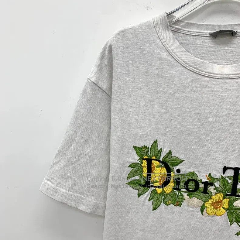 Dior Dior White floral logo letter embroidery cotton round-neck Size US M / EU 48-50 / 2 - 3 Thumbnail