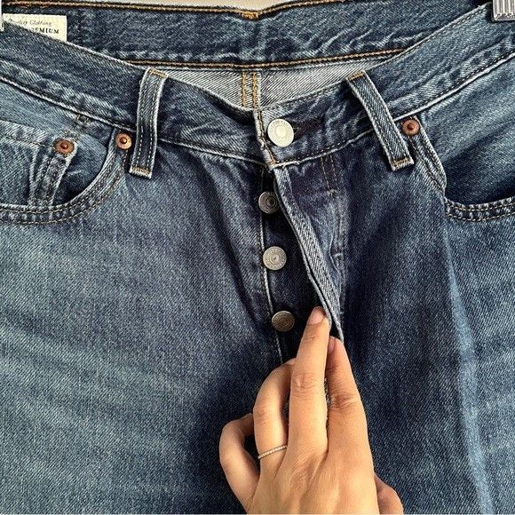 Levi's Levi’s 501 Button Fly Cropped Straight Leg Jeans - 29" Size 29" - 4 Thumbnail