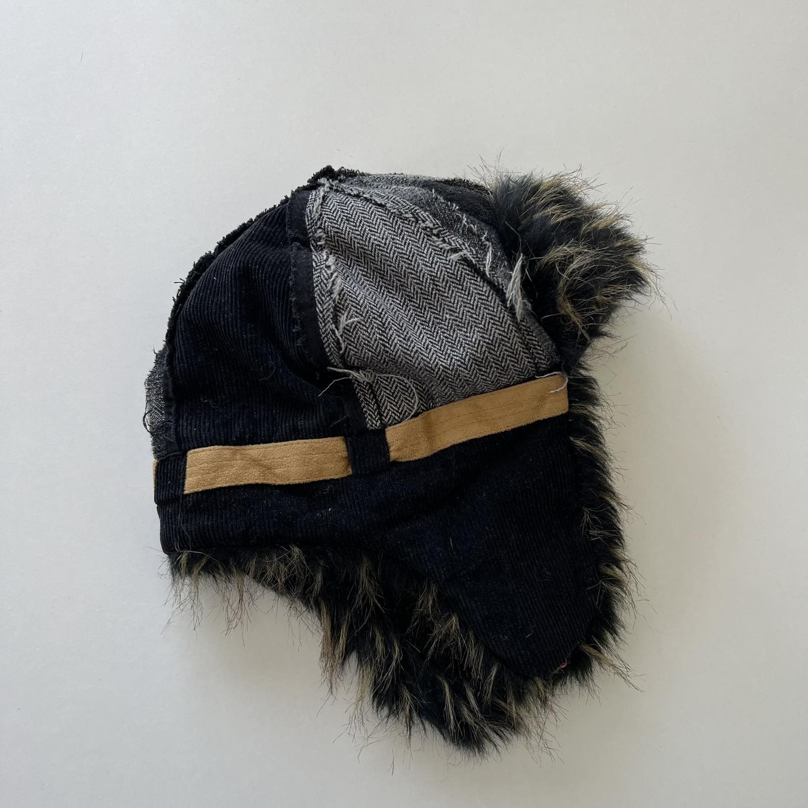Vintage Ushanka Trapper Hat Furry Mohair Fuzzy Fur Hat Y2K Size ONE SIZE - 2 Thumbnail