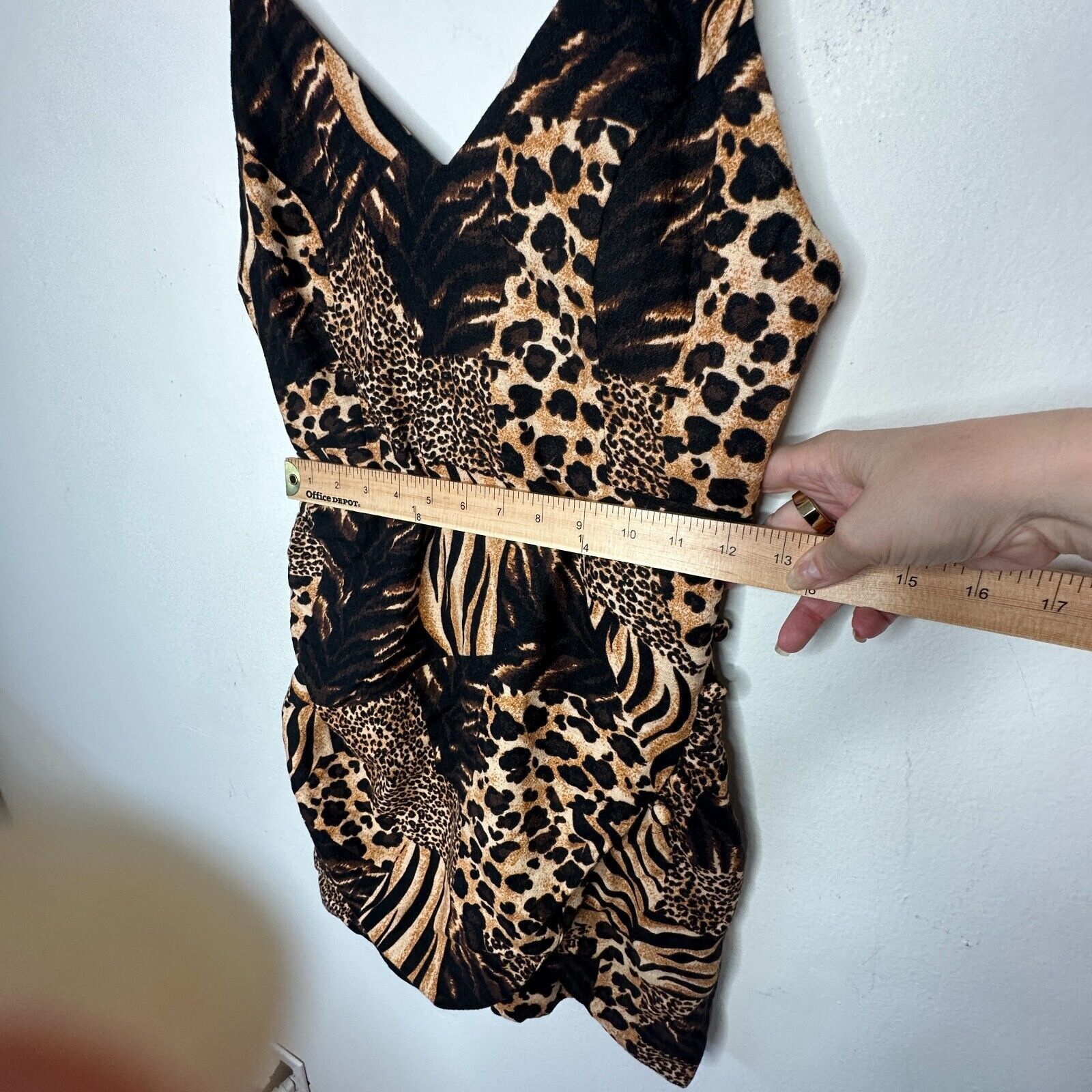 Urban Outfitters Urban Outfitters leopard V Neck Spaghetti Tulip Hem Dress S Size S / US 4 / IT 40 - 11 Thumbnail