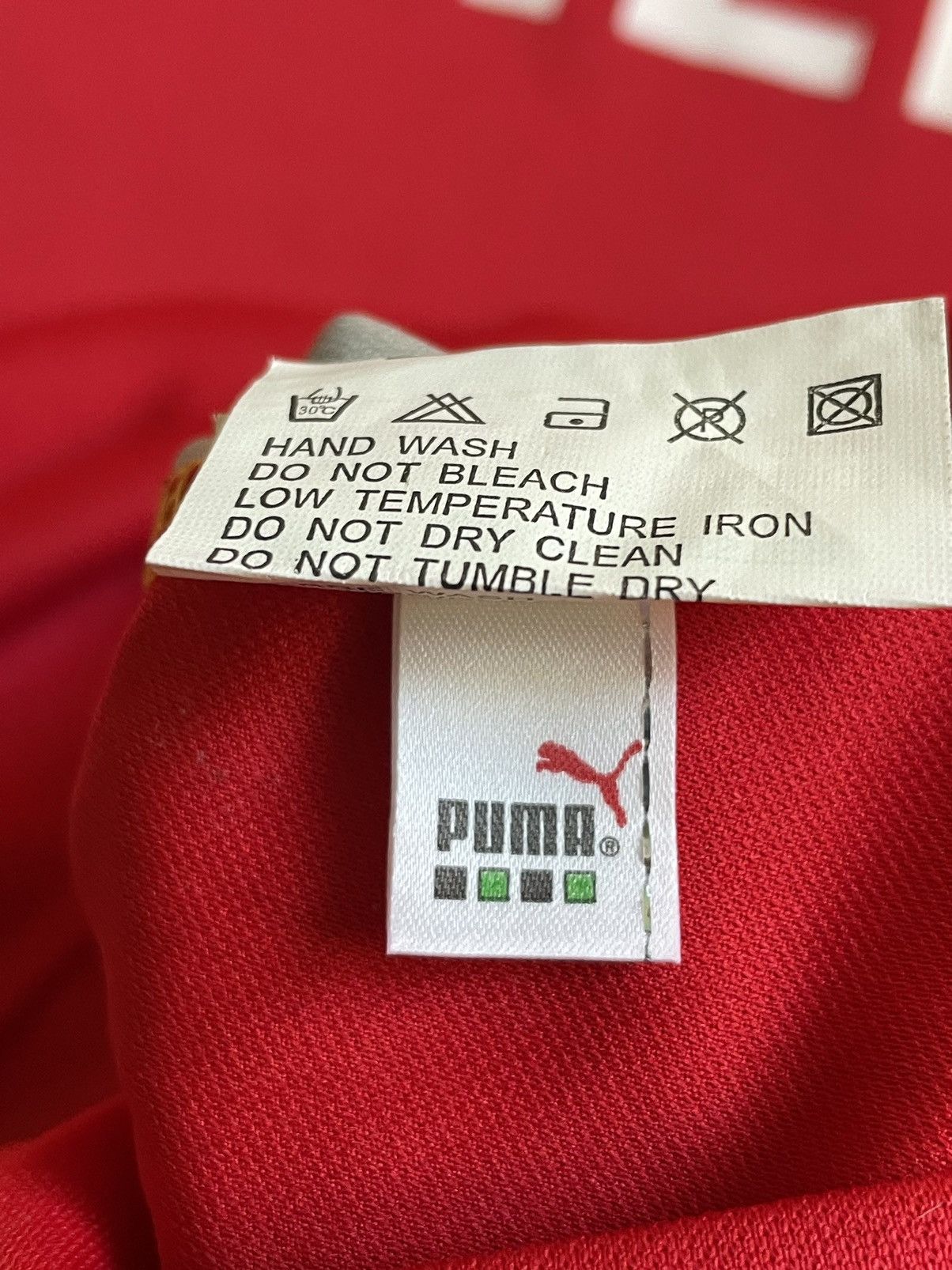 Puma Vintage Puma Olympiacos 2005/2006 Football Shirt Sleeve RARE Size US S / EU 44-46 / 1 - 9 Thumbnail