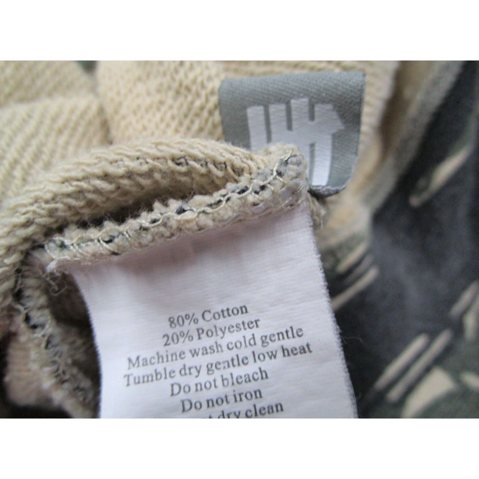 Undefeated Undefeated Mens Small Green Tiger Stripe Camo Sweater Recycled Garment Project Size US S / EU 44-46 / 1 - 4 Thumbnail